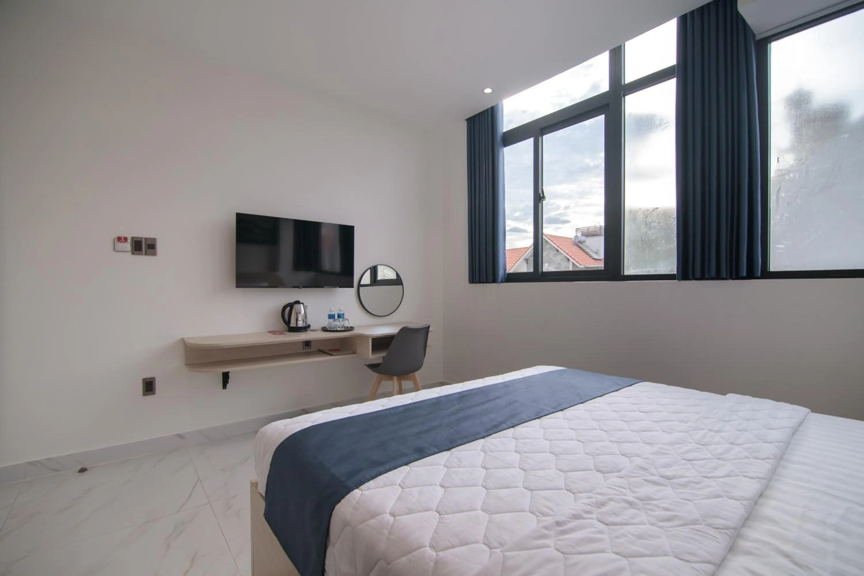 Property building, Bed in Bin Bin Hotel 8 - Near Sunrise City