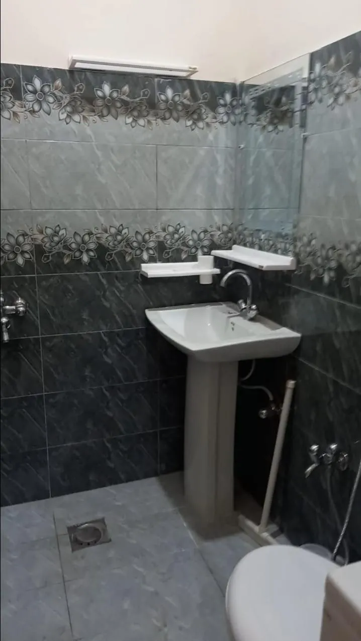 Bathroom in New Palace Guest House