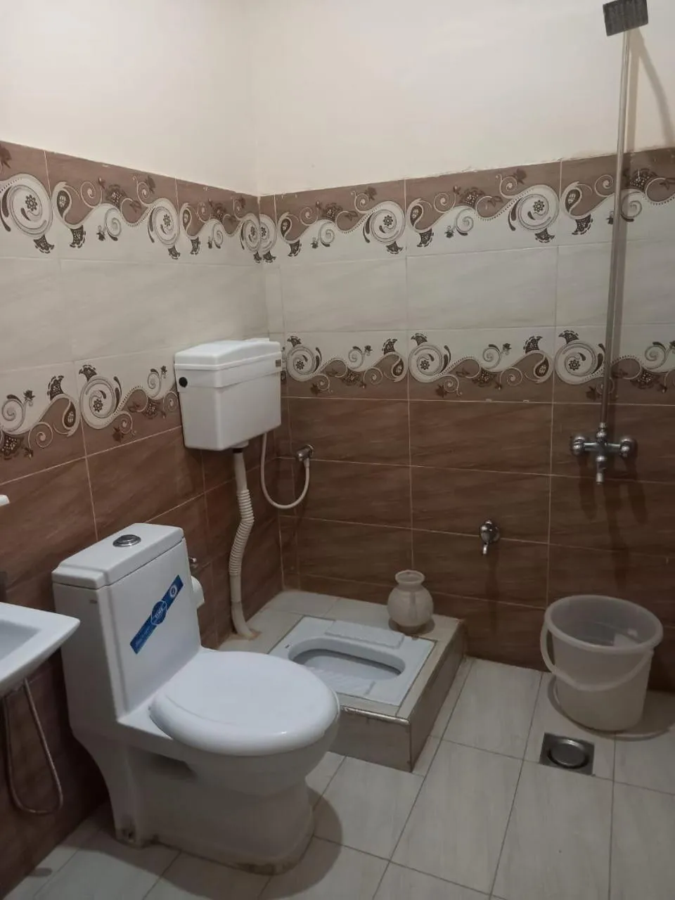 Bathroom in New Palace Guest House