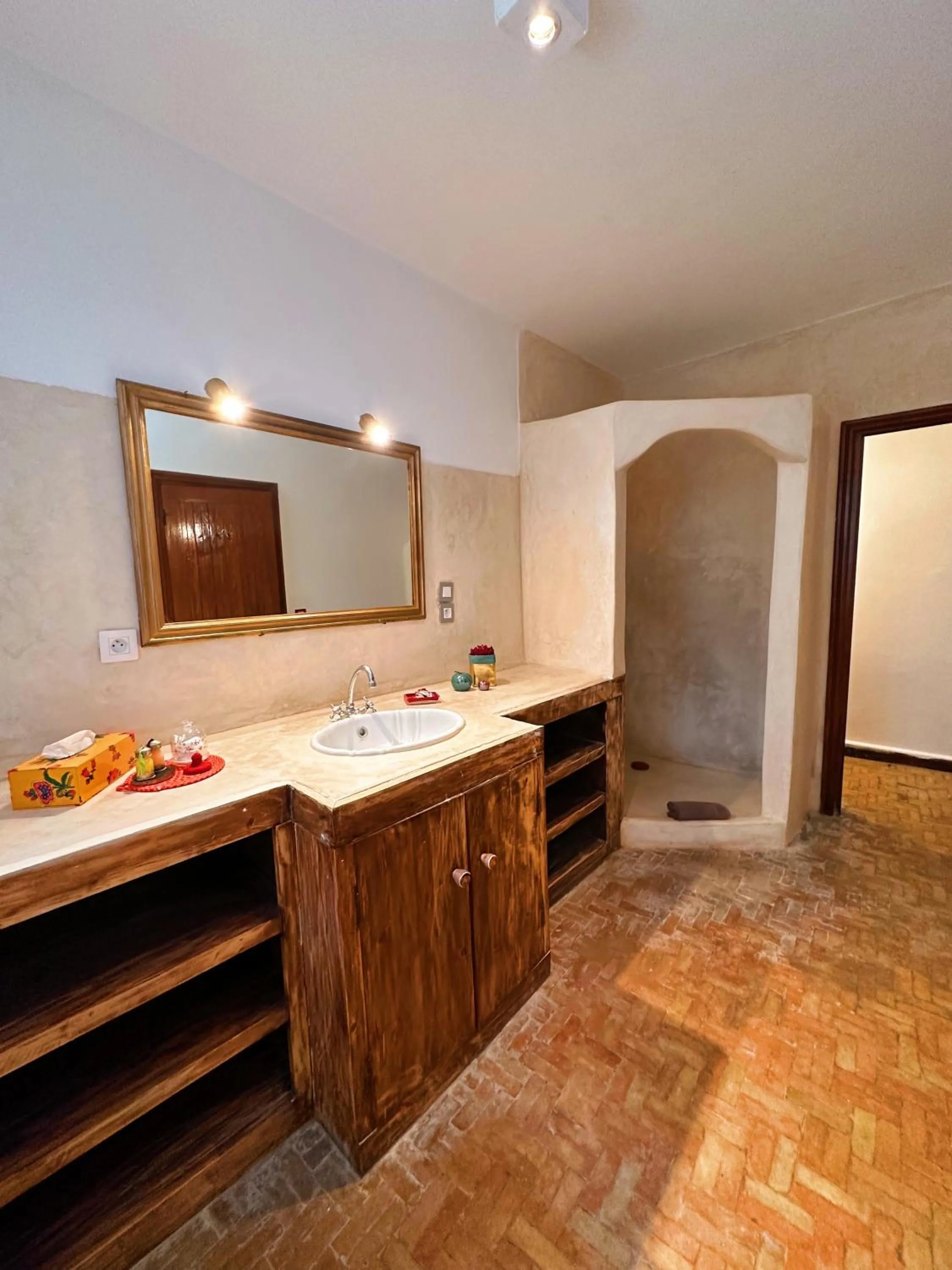 Bathroom in Les Terrasses d'Essaouira - Yoga Studio