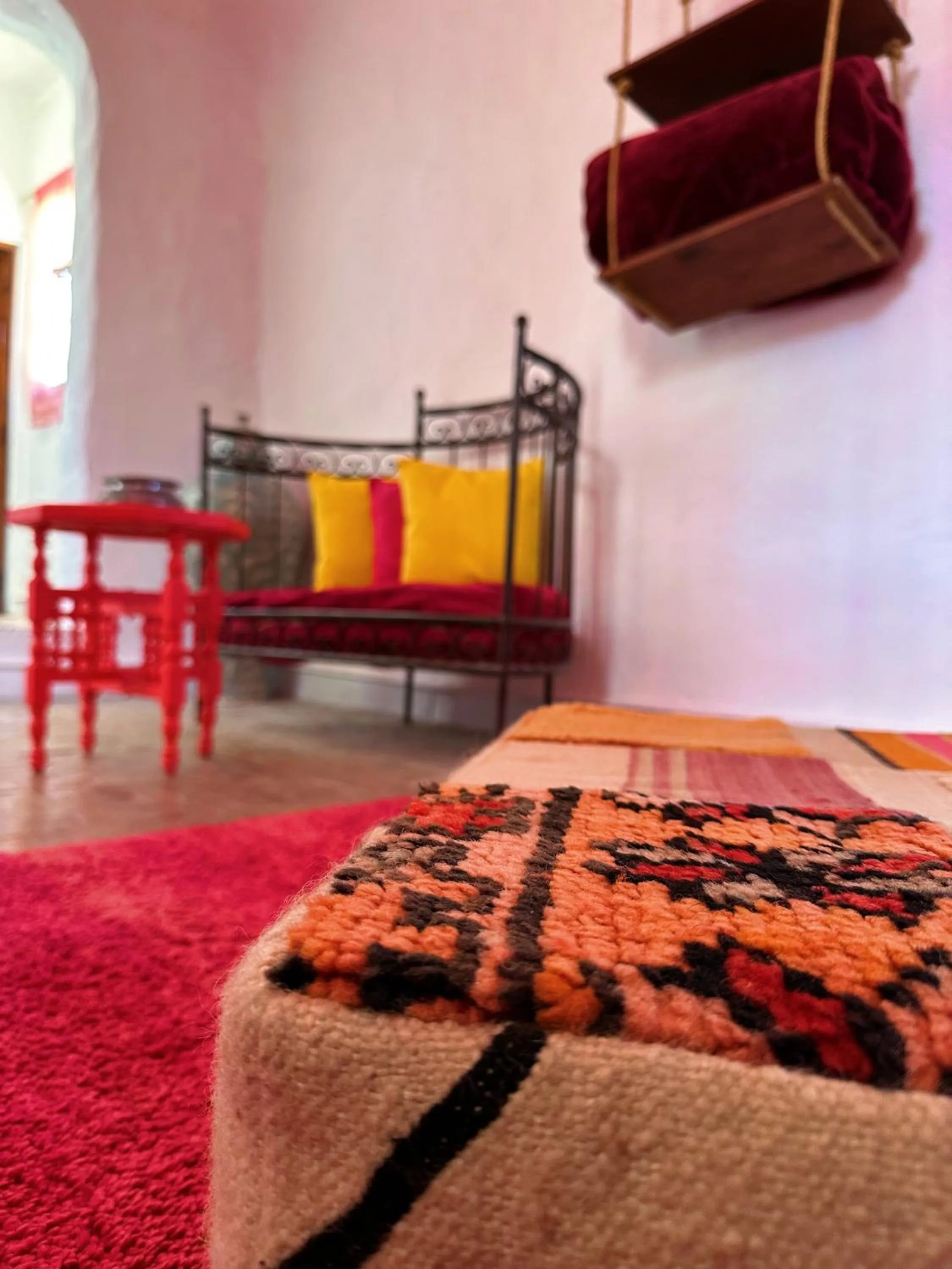 Decorative detail, Bed in Les Terrasses d'Essaouira - Yoga Studio
