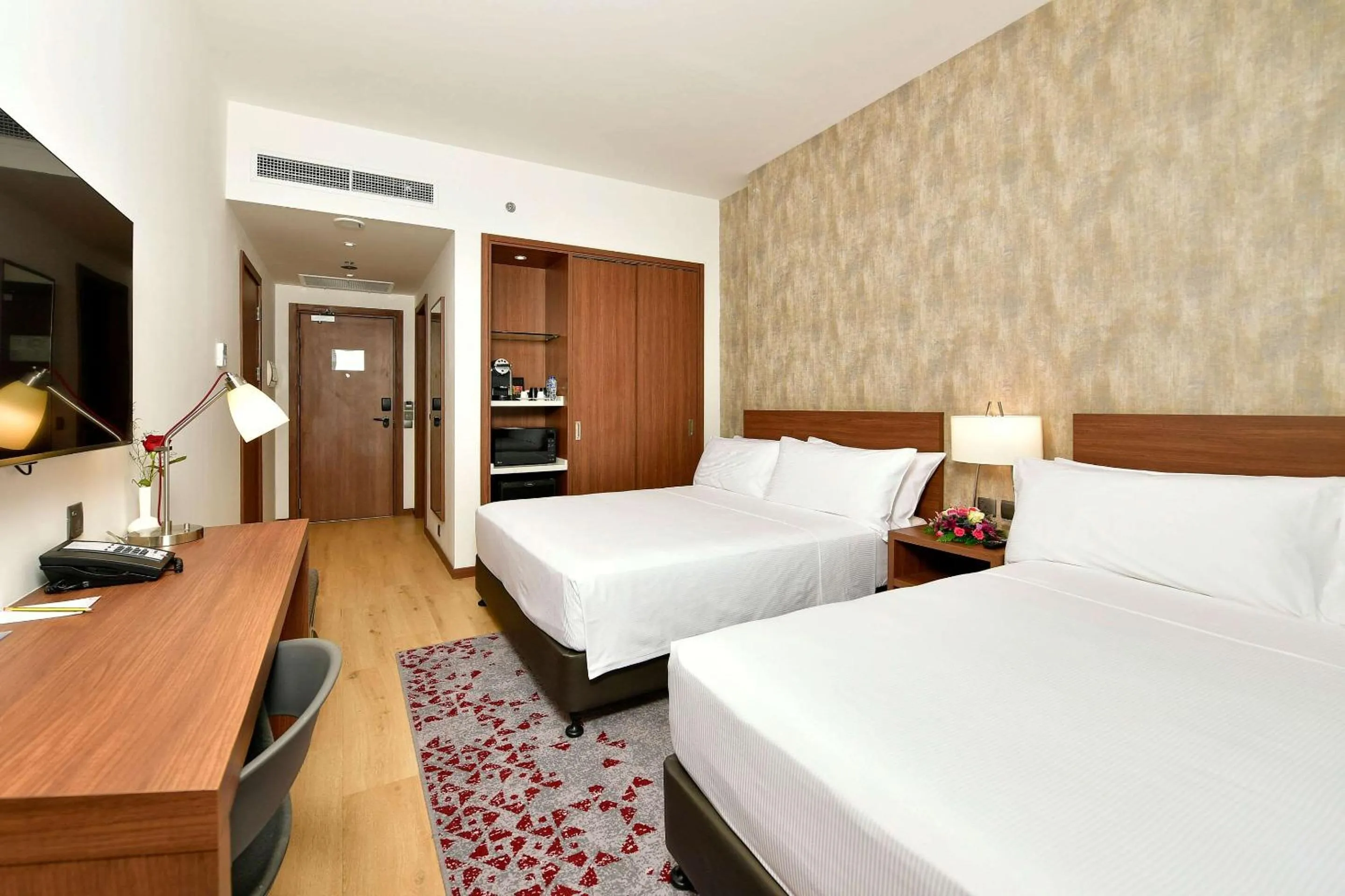 Bedroom, Bed in Comfort Hotel Riyadh Olaya