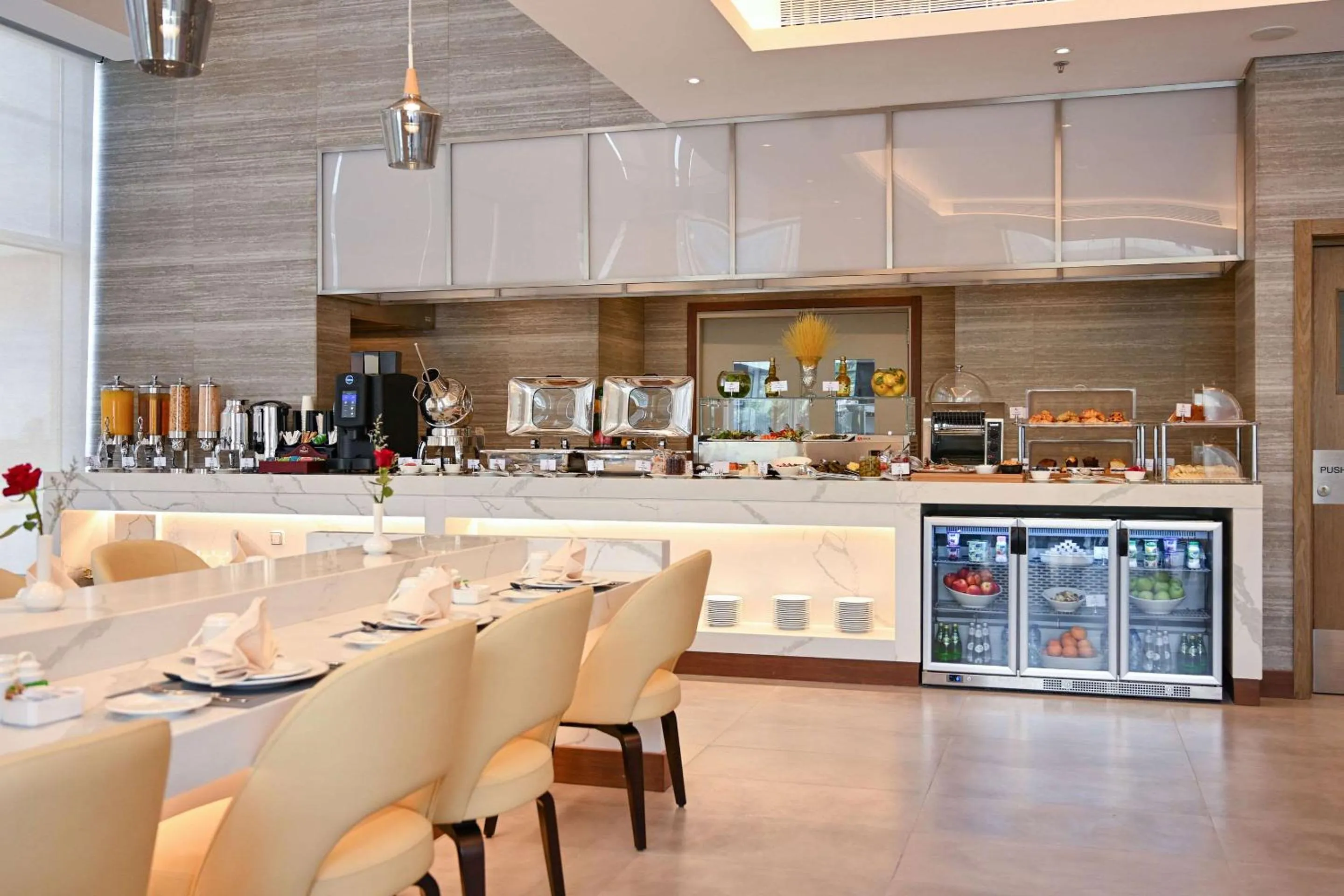 Breakfast in Comfort Hotel Riyadh Olaya