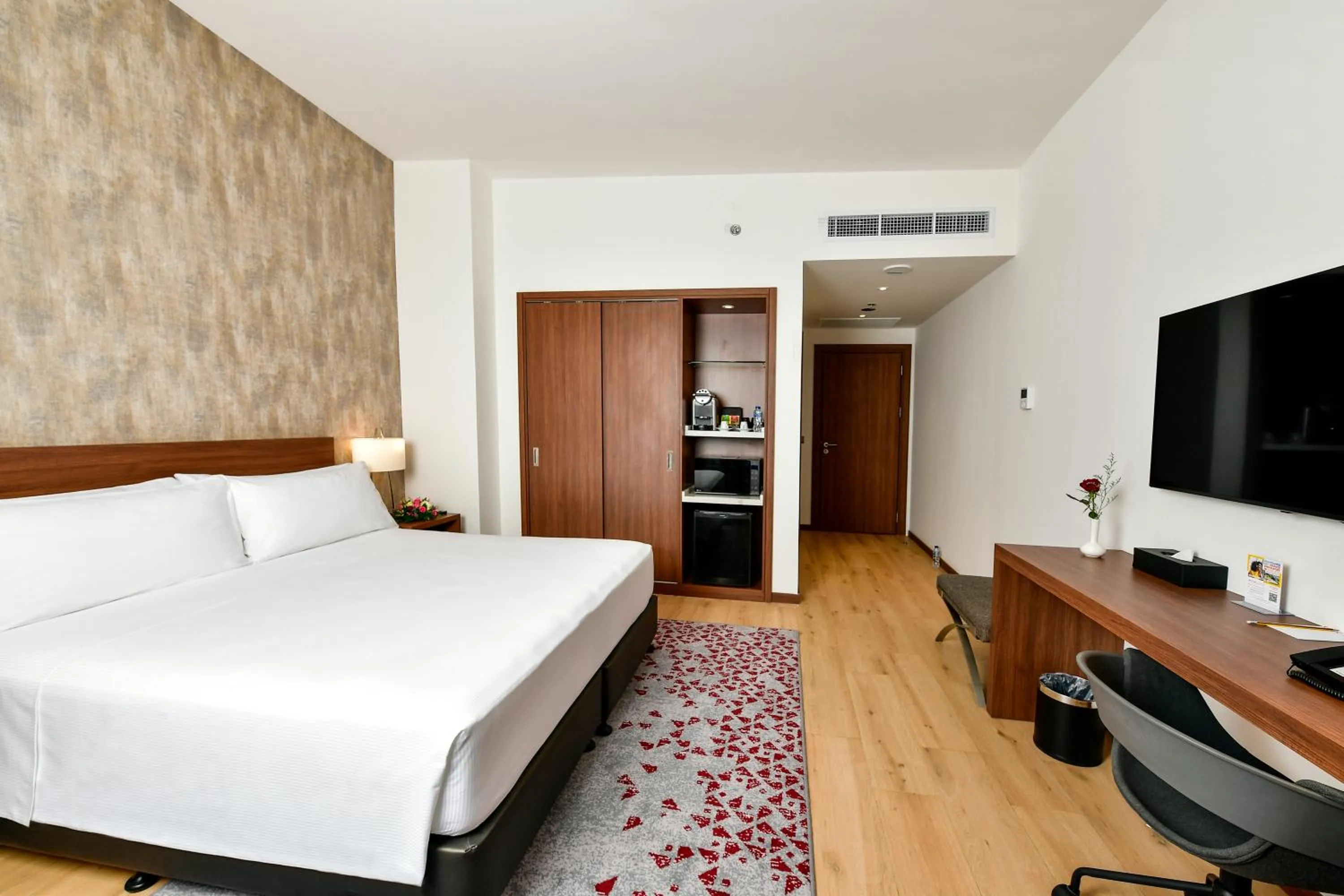 Bed in Comfort Hotel Riyadh Olaya
