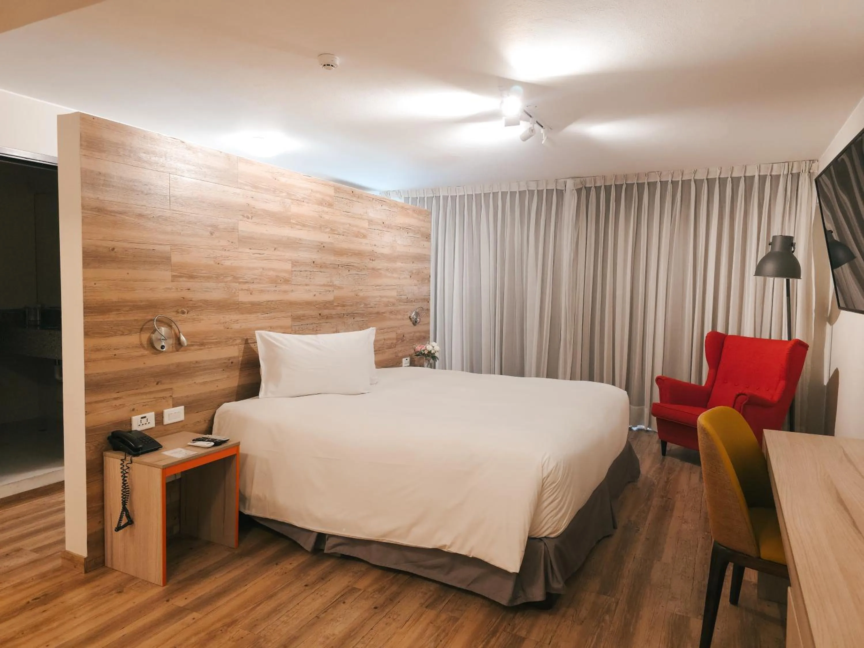 Photo of the whole room, Bed in ARTE HOTEL Lima