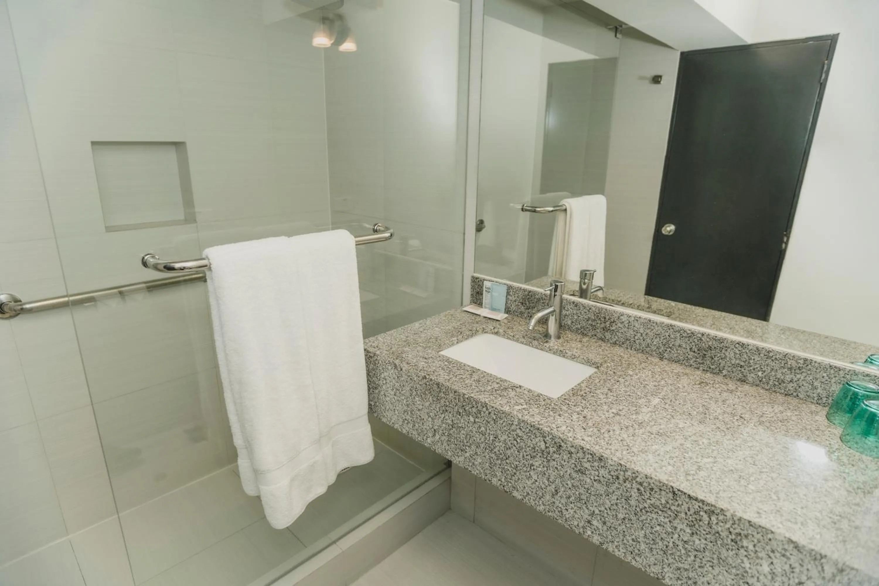 Bathroom in ARTE HOTEL Lima