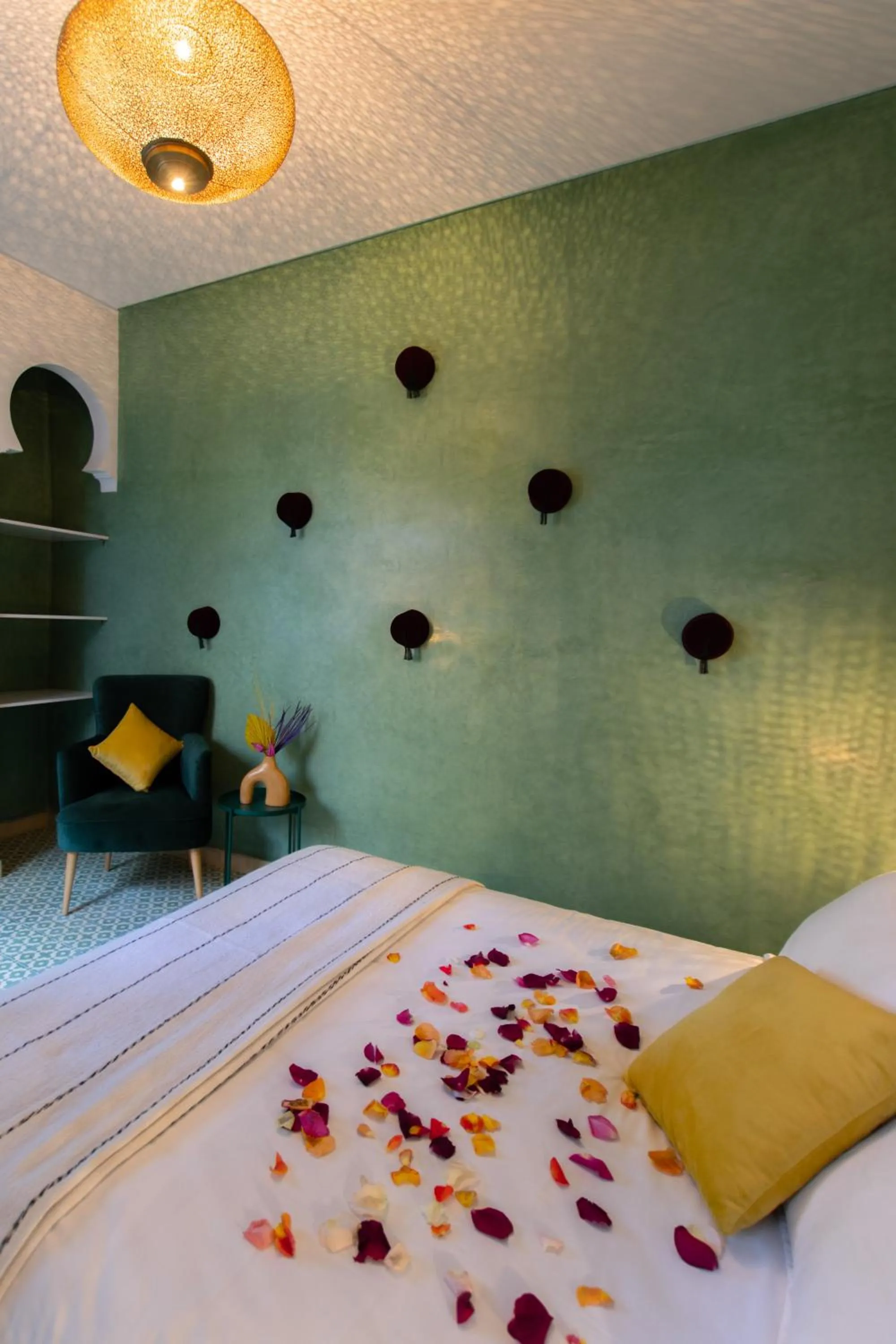 Bed in RIAD MARRAKECH DOORS