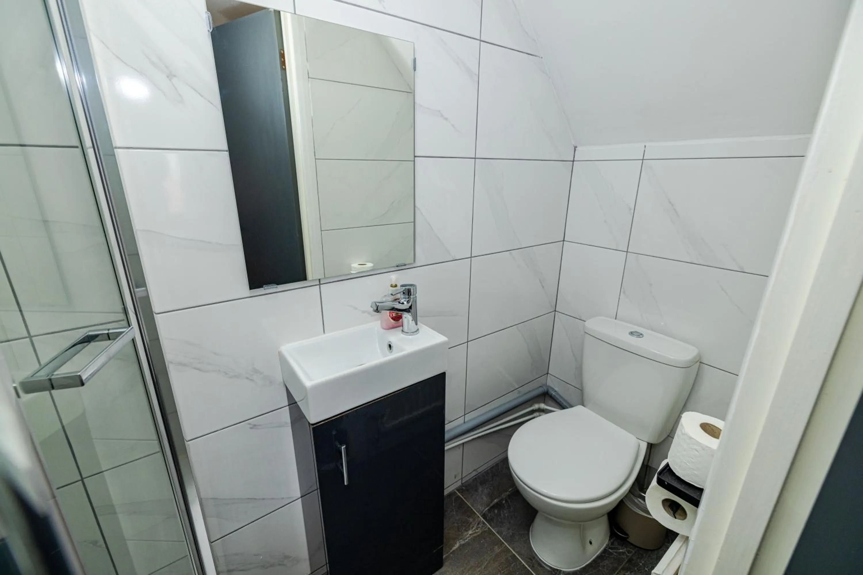 Property building in Woodford Hotel