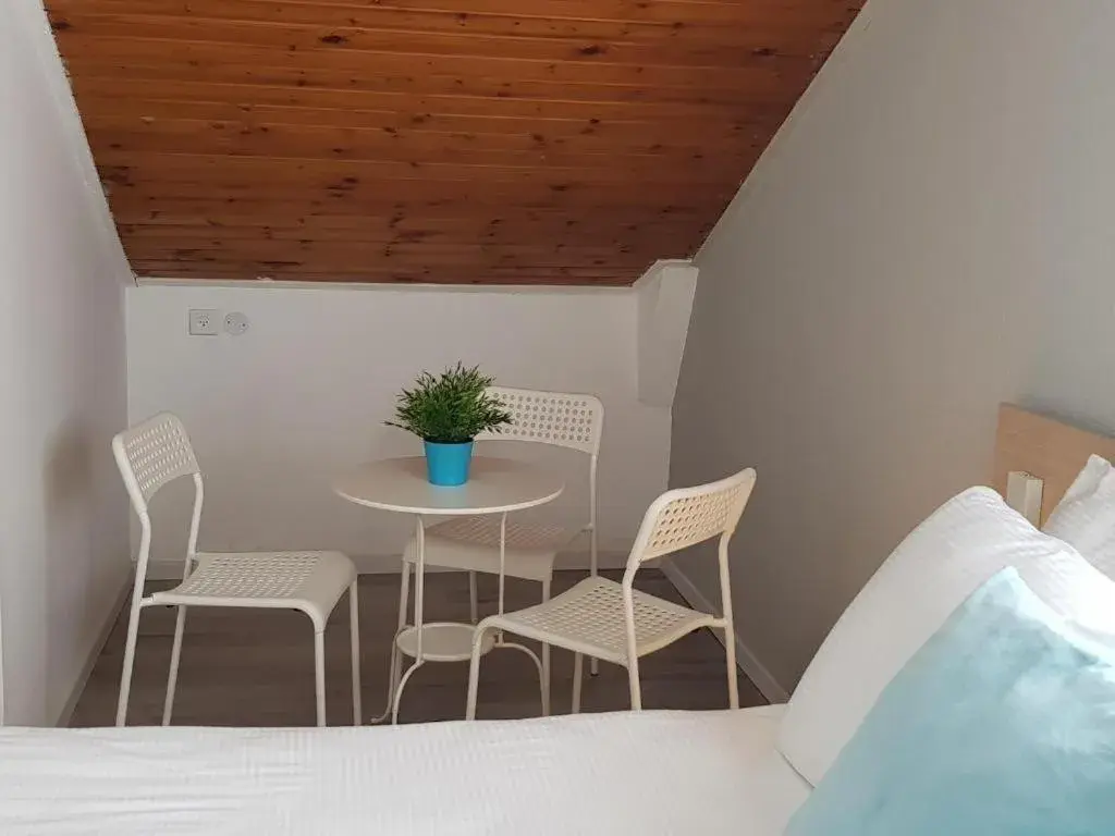 Family Room with Balcony in Airport Guest House Family Room with Balcony in Airport Guest House