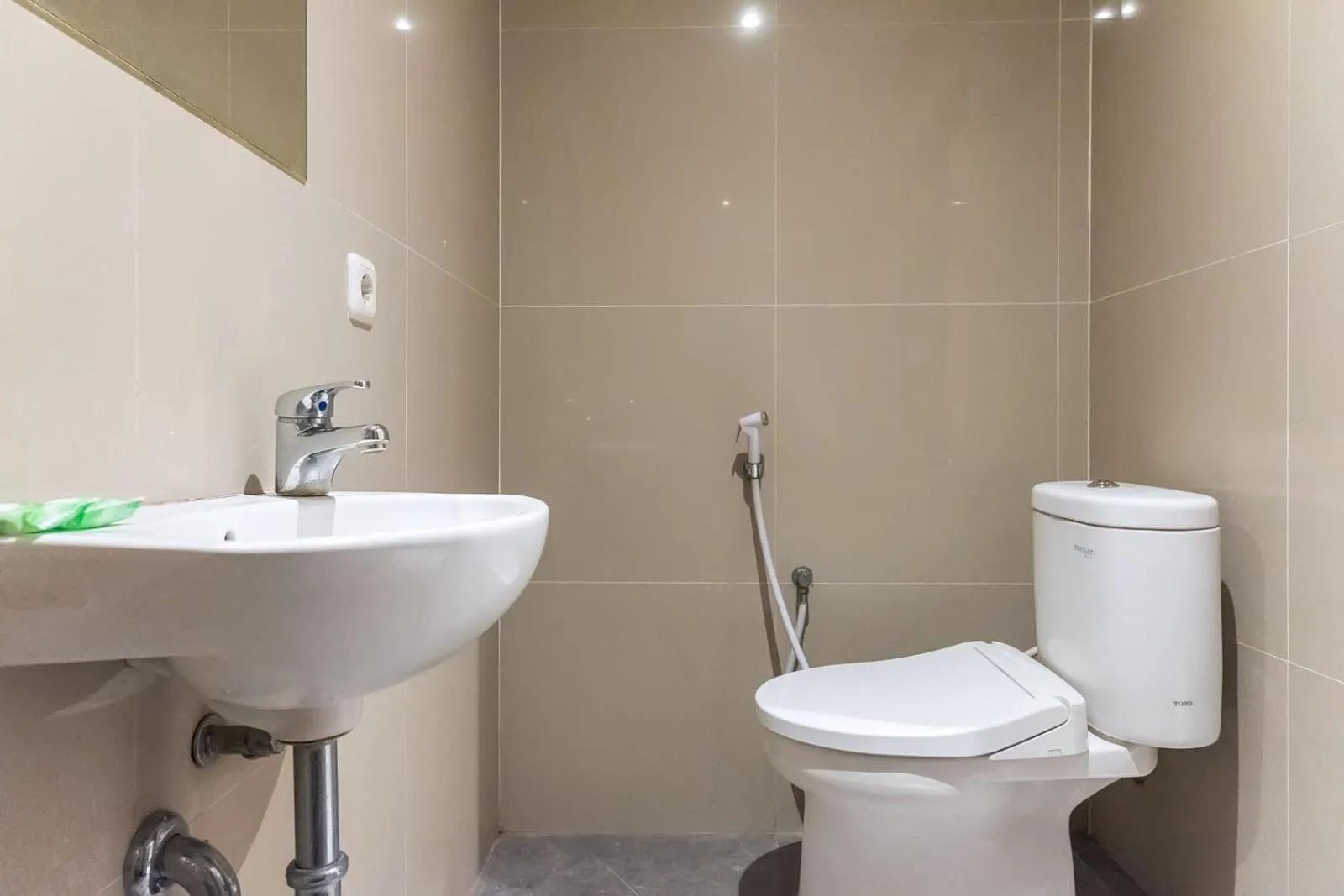 Bathroom in Mono Coliving Pakis, Surabaya