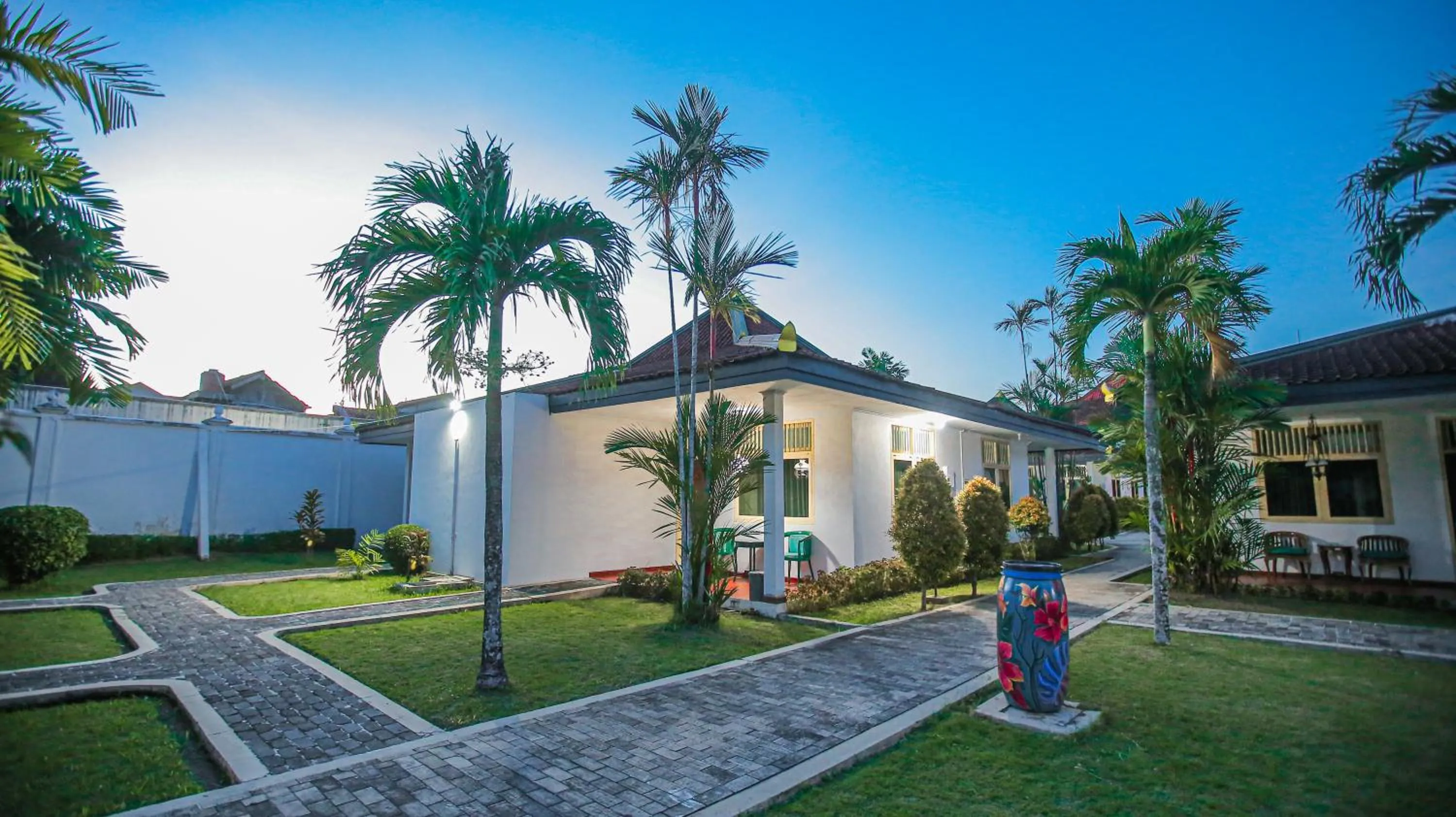 Property building in Royal Brongto Hotel