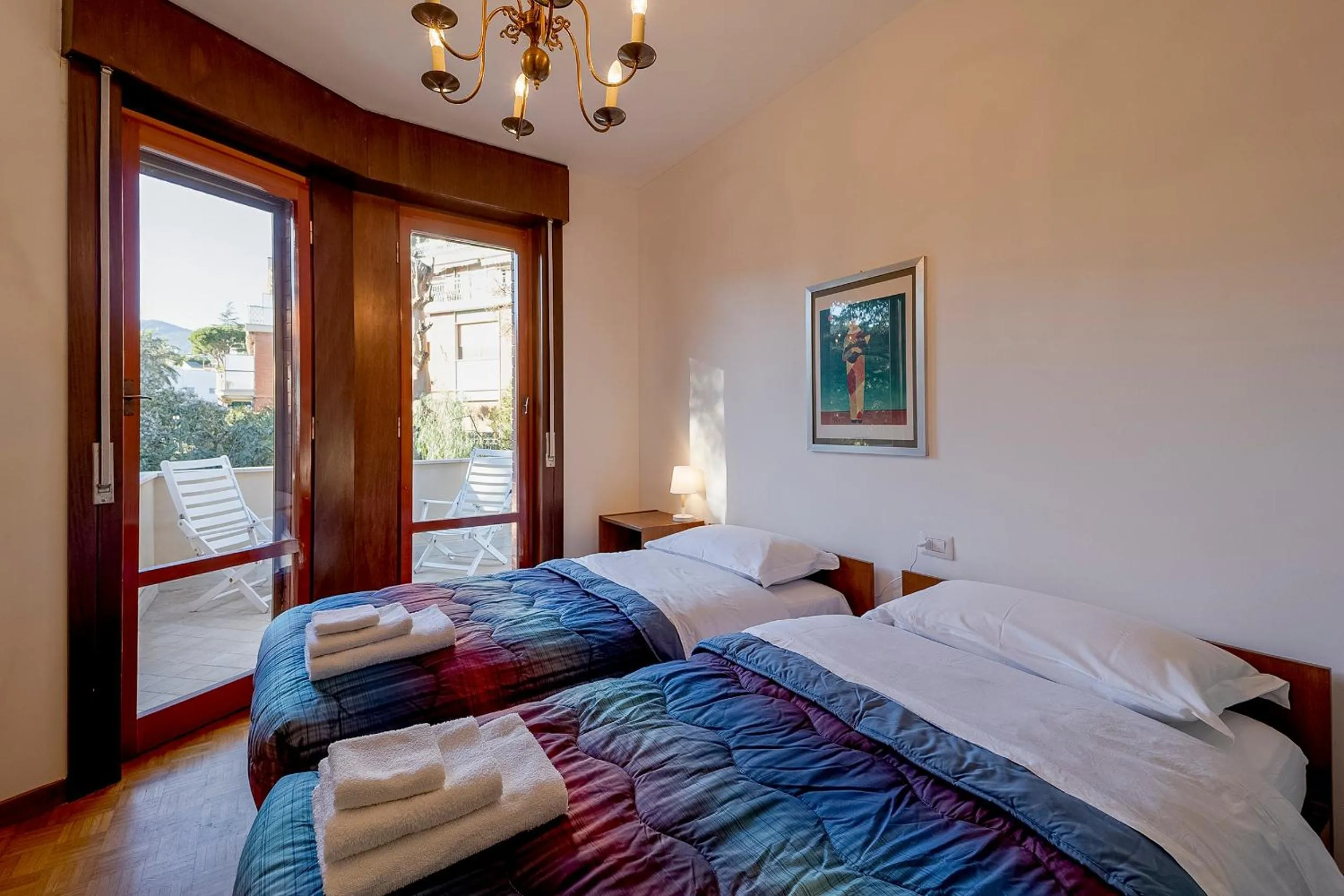 GuestHost - Portosole Attic - with Terrace and Private Parking
