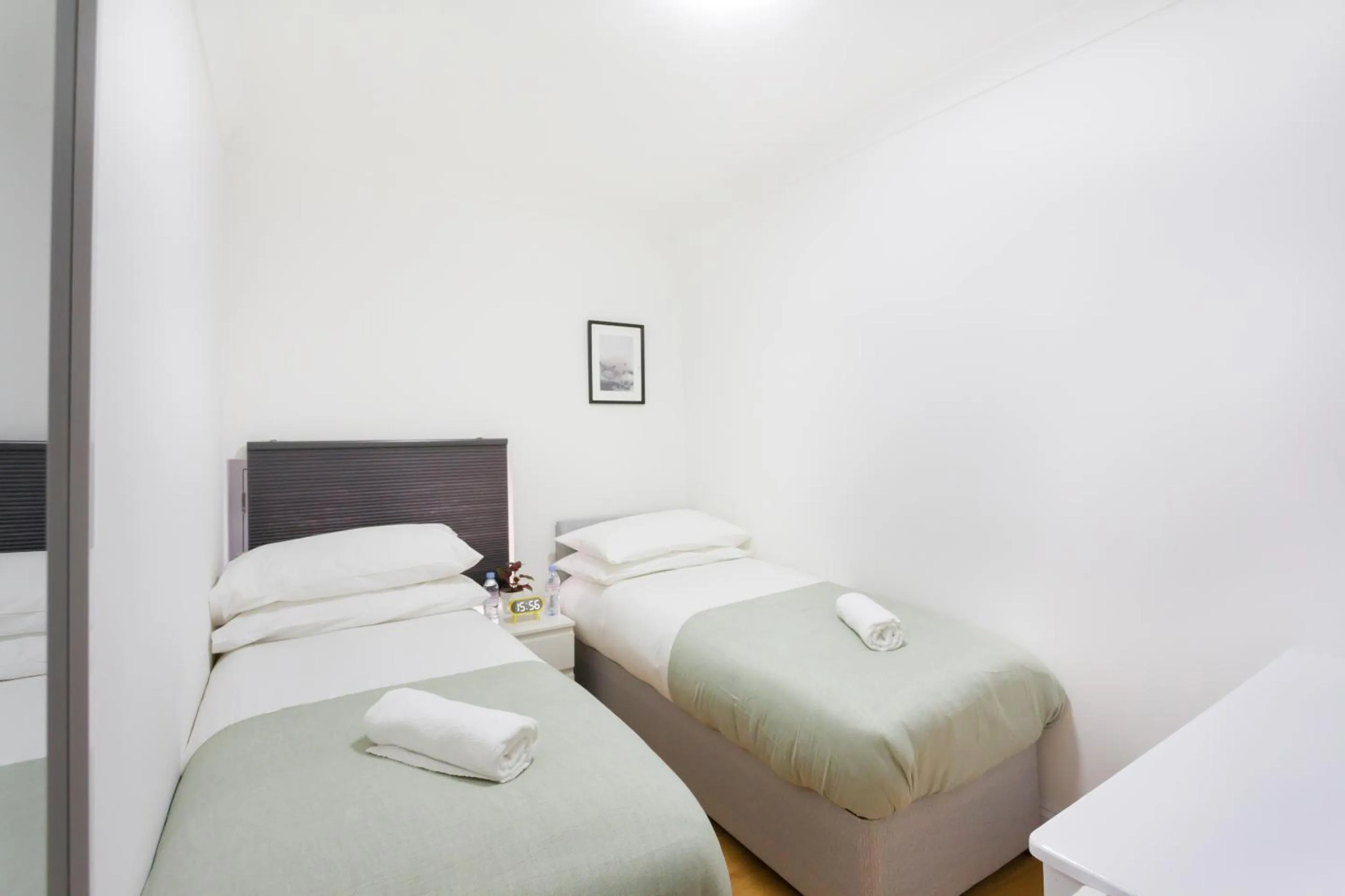 Bedroom, Bed in Studio9 Rooms - Next to Emirates Stadium - Budget Rooms with Shared Bathroom