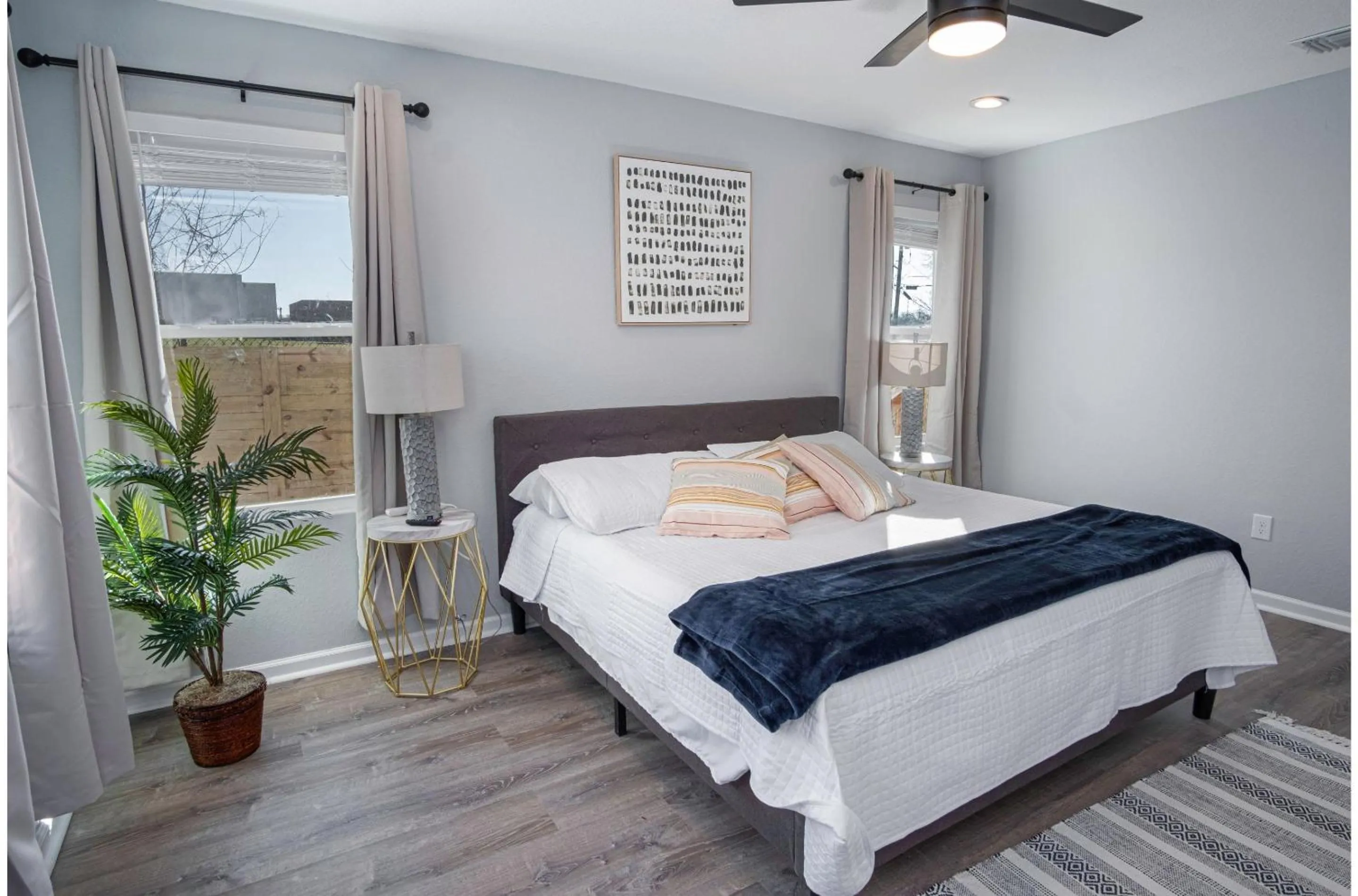 Other, Bed in Adorable 4BR 2BA Close to Riverwalk and Downtown