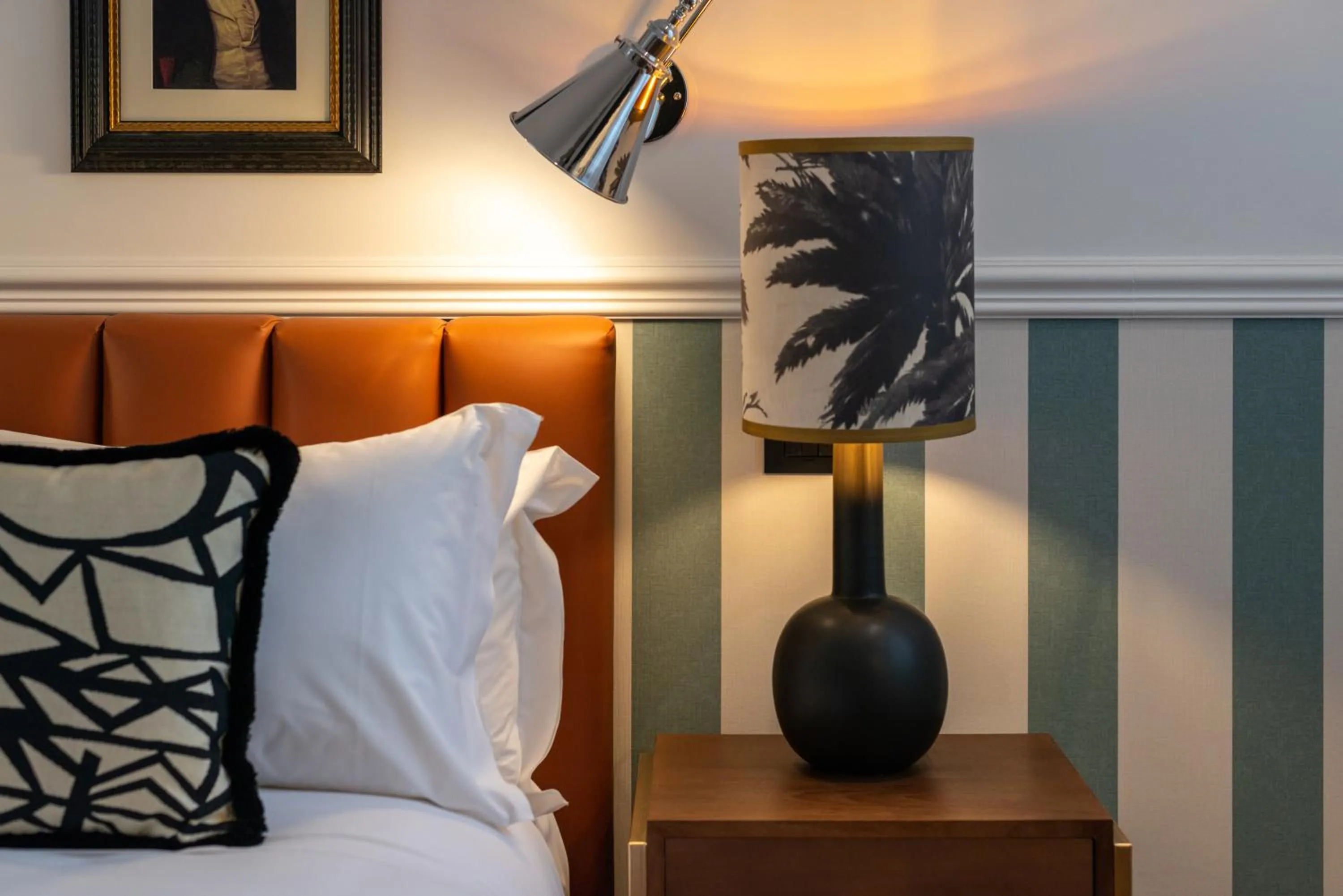 Decorative detail, Bed in DH Rooms Spiga