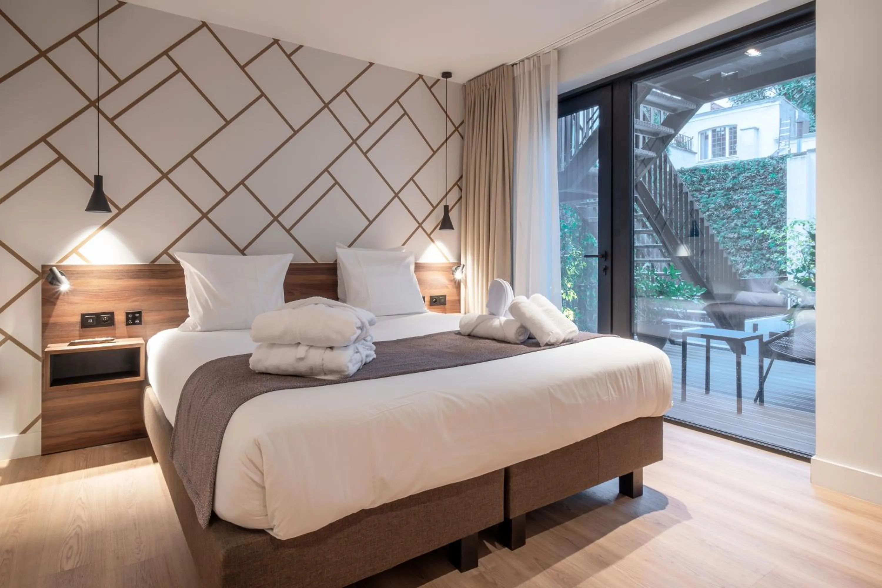 Bed in ONE TWO FOUR - Hotel & Spa