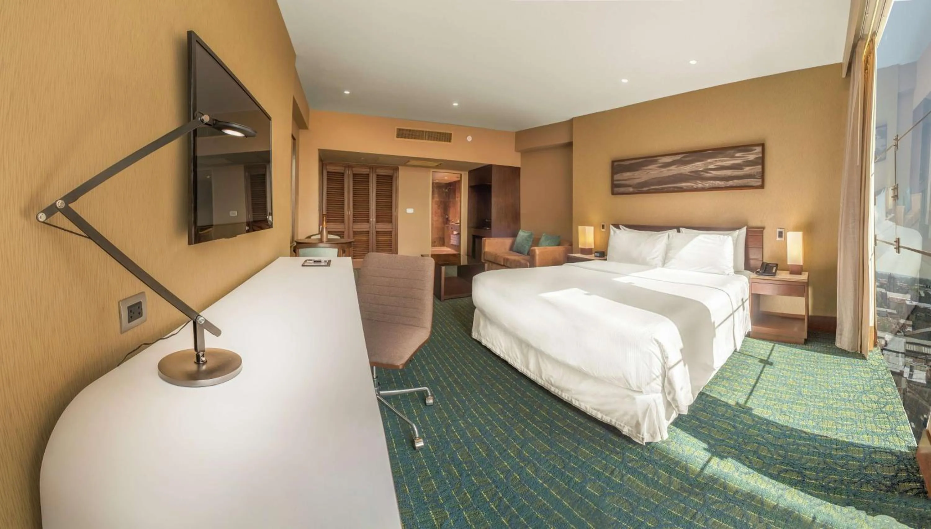 Bedroom, Bed in Doubletree By Hilton Iquitos