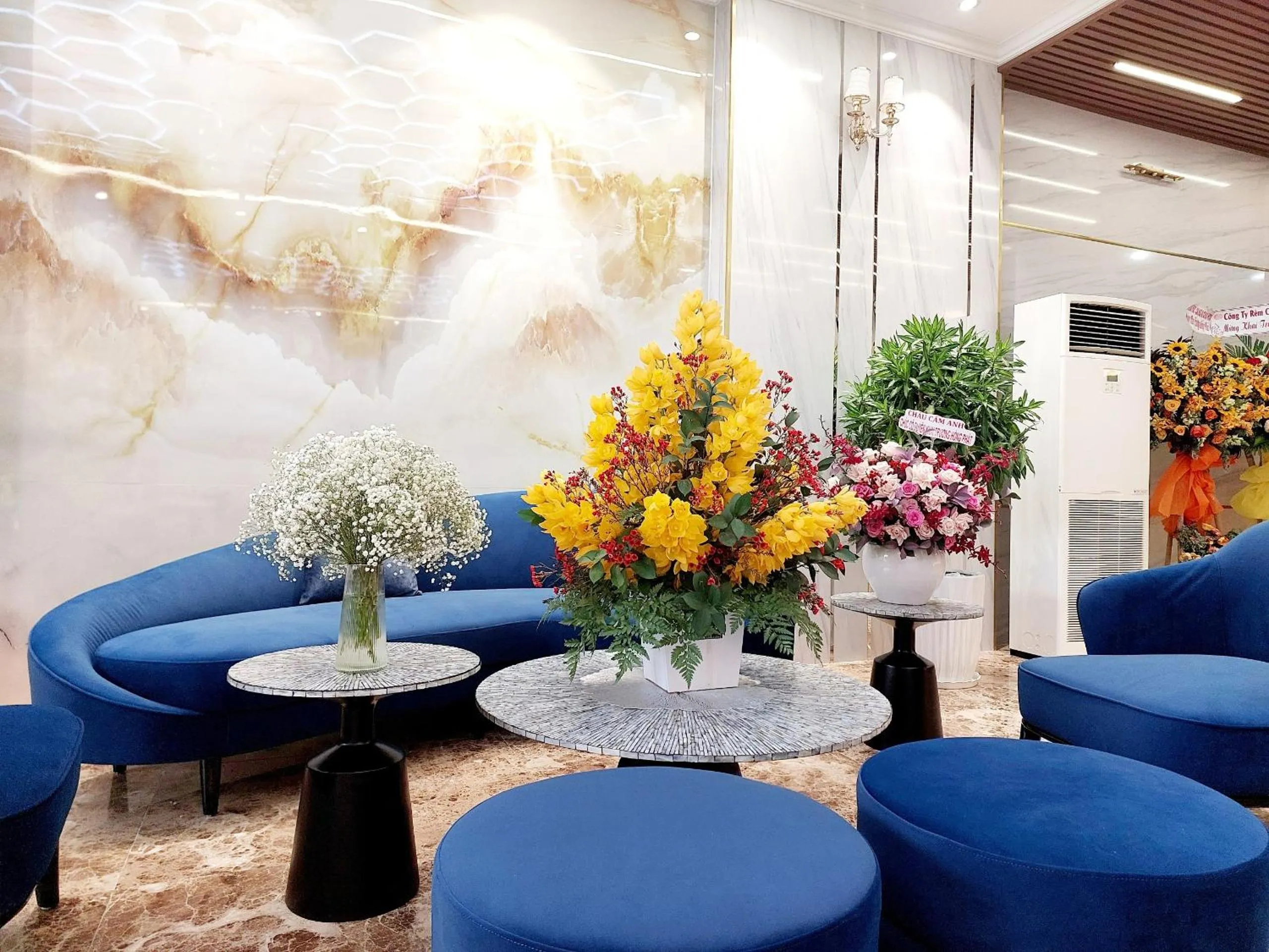 Seating area in Moonlight Nha Trang Hotel