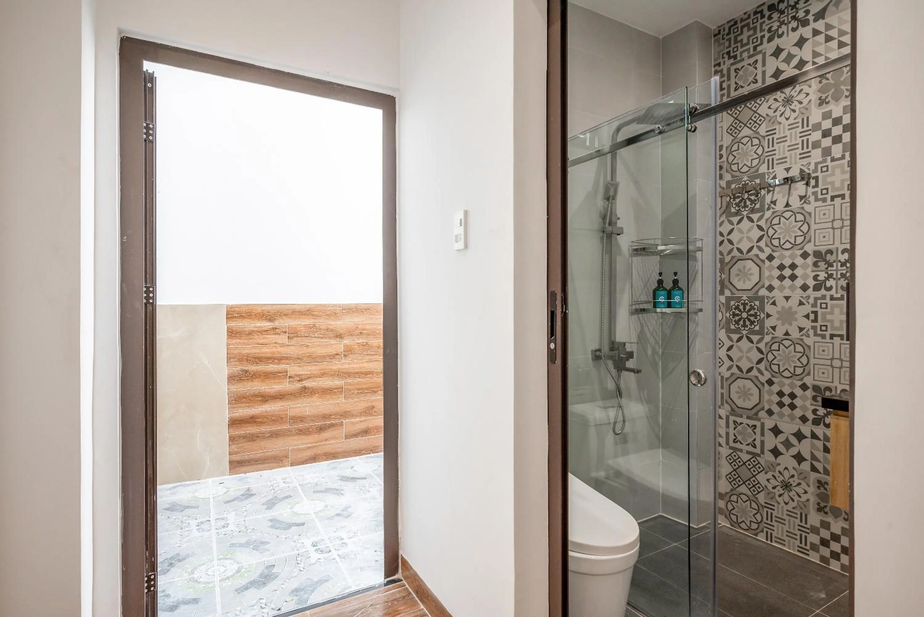 Shower in Cozrum Homes - Winter Corner