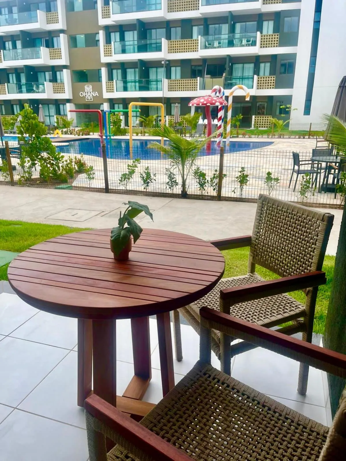 Patio in Porto Beach Resort - Mana Beach Experience