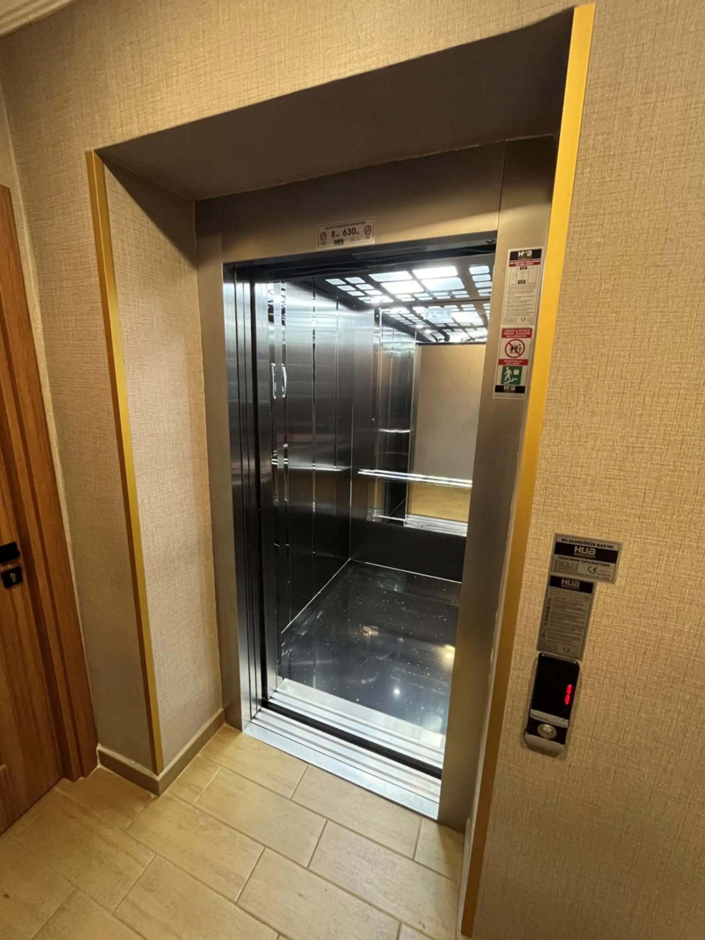 elevator in H&L Suites