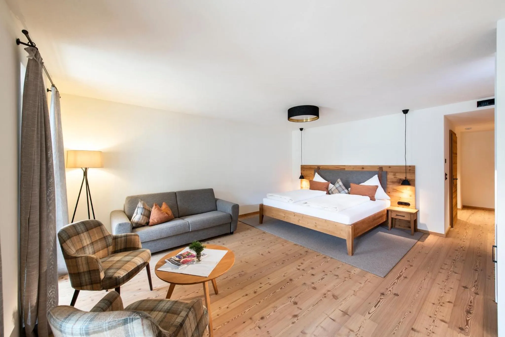 Photo of the whole room, Bed in Hotel Grünerhof