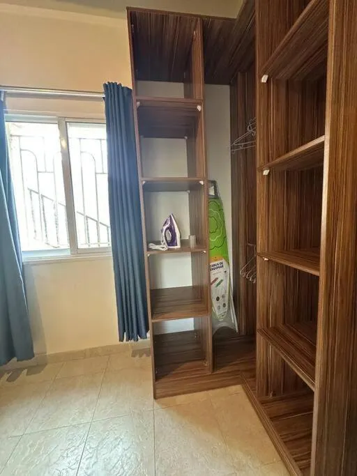 Bedroom in Antica old apartment al-lwebdeh