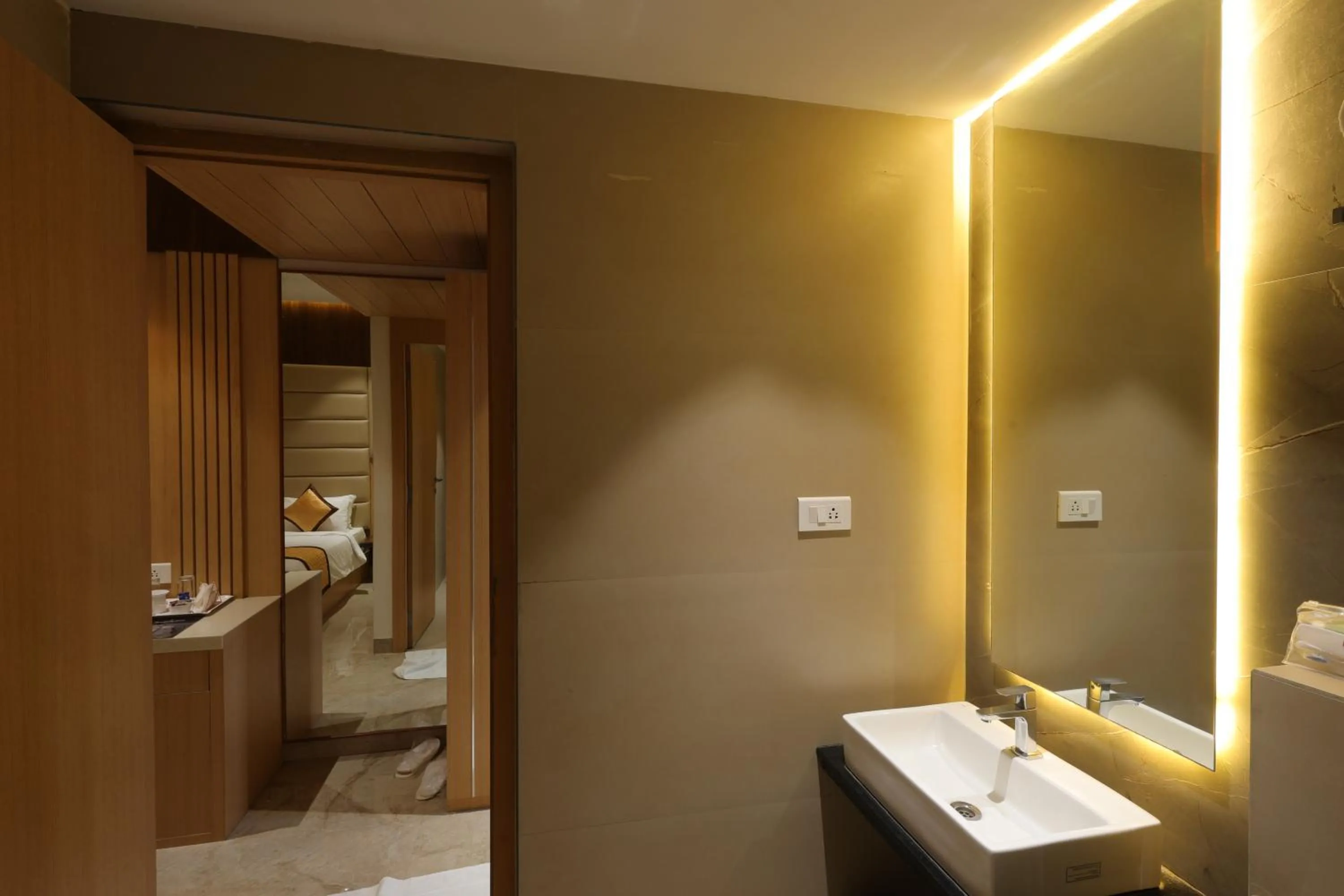 Shower in Hotel Nakshathra- A Royal Stay
