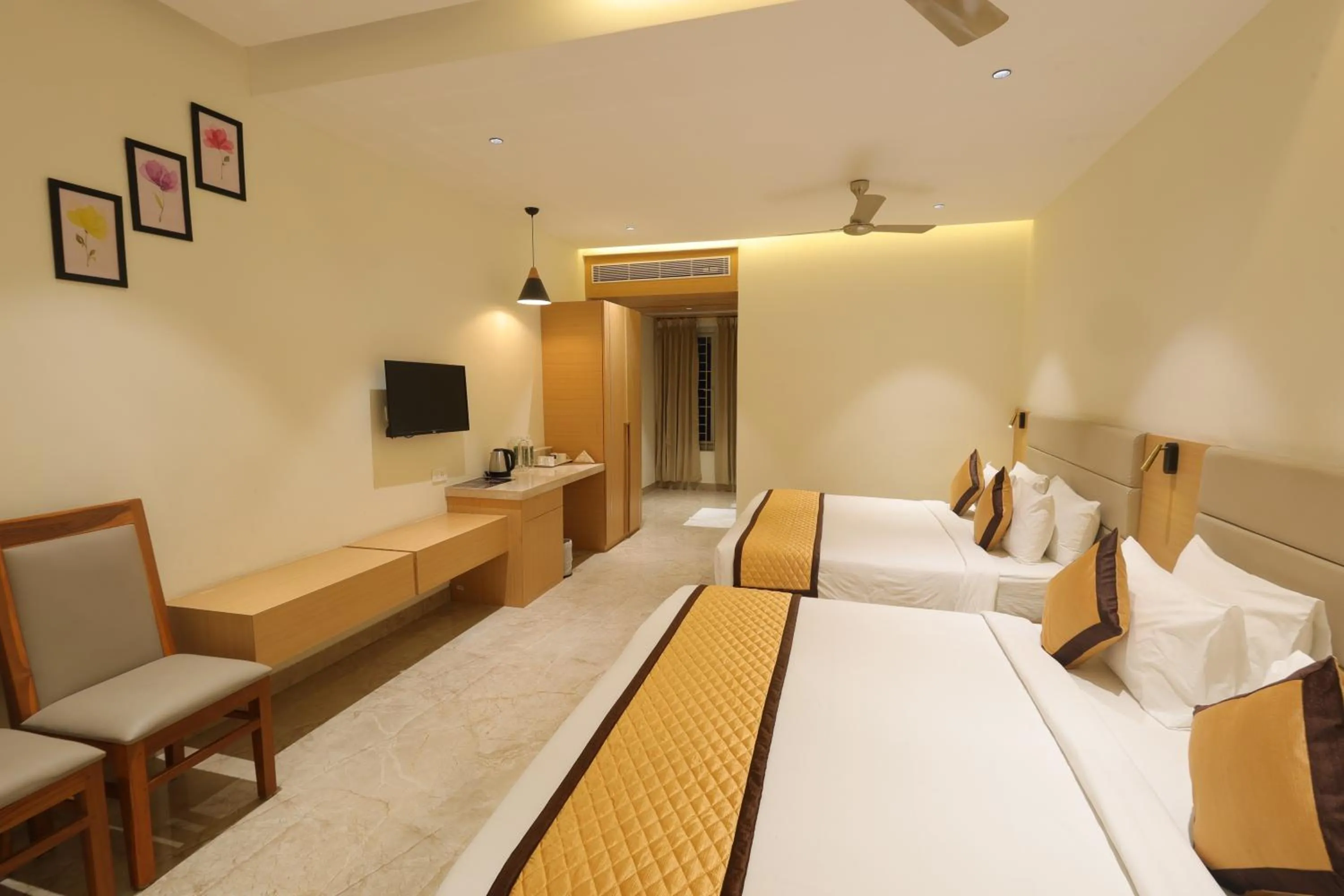 Photo of the whole room, Bed in Hotel Nakshathra- A Royal Stay