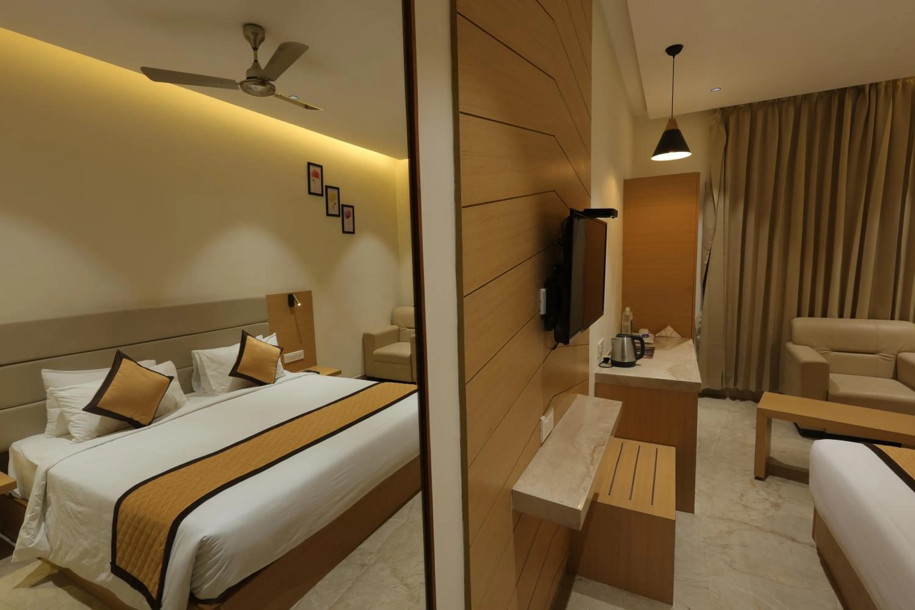 Bed in Hotel Nakshathra- A Royal Stay