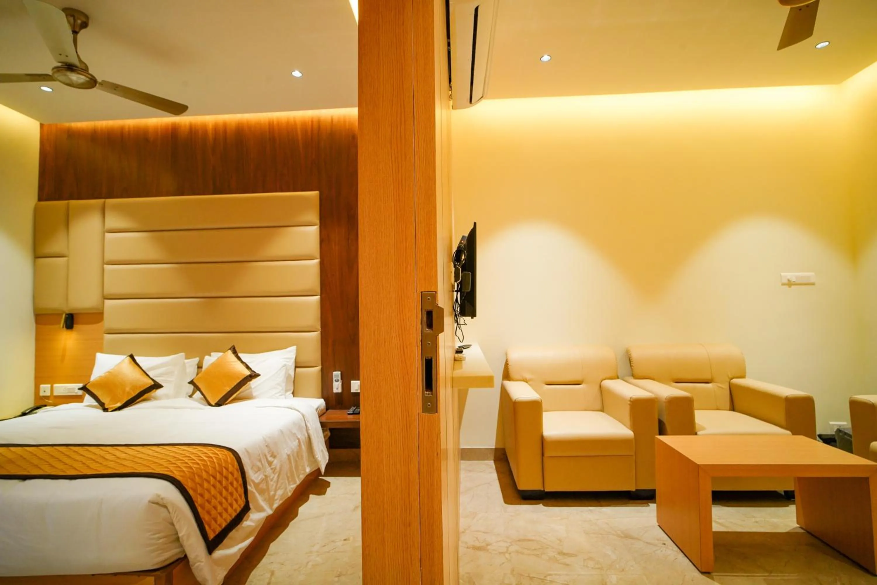 Bed in Hotel Nakshathra- A Royal Stay