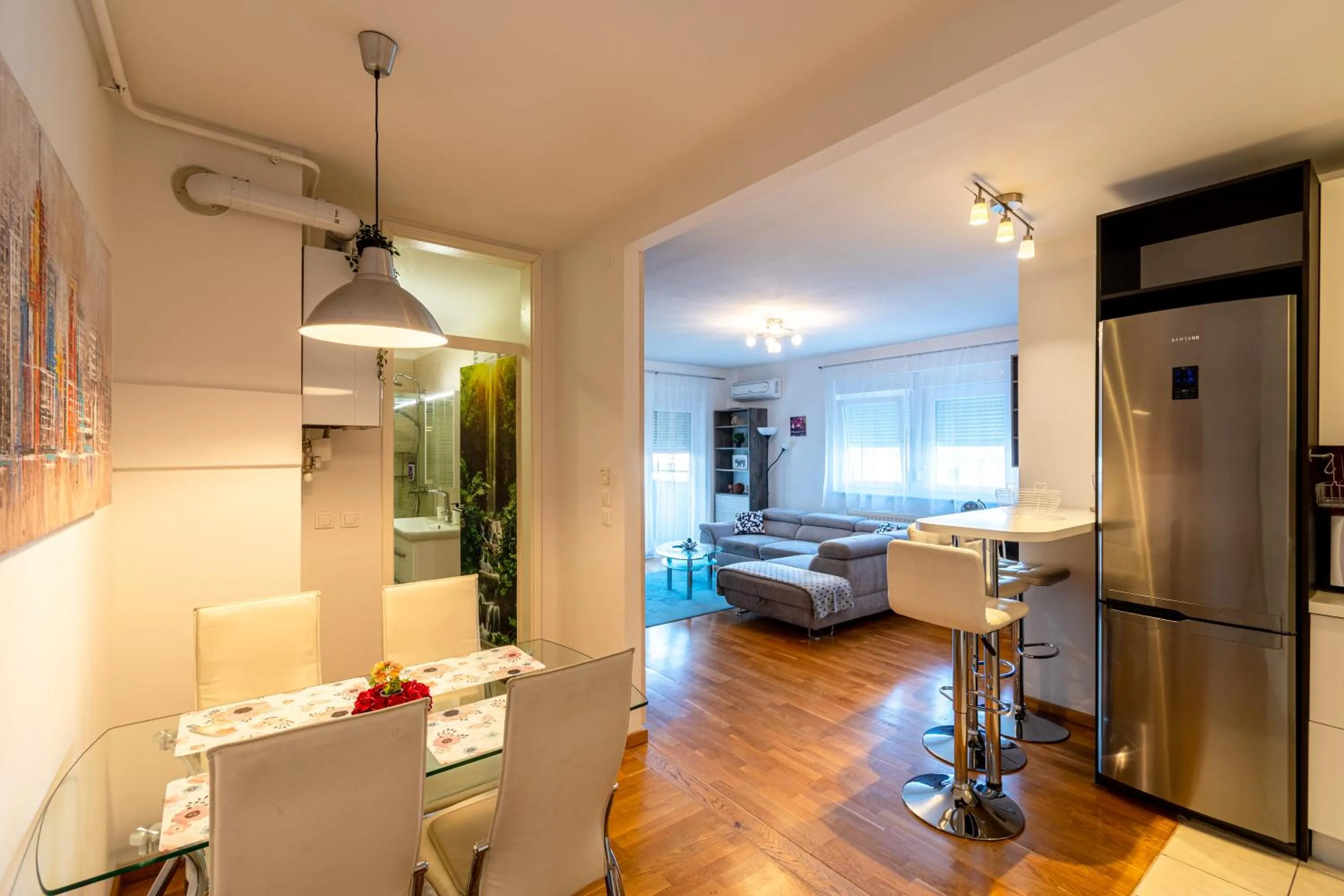Flexible SelfCheckIns 40 - Zagreb - Parking - Big Loggia - New - 2 beedroms