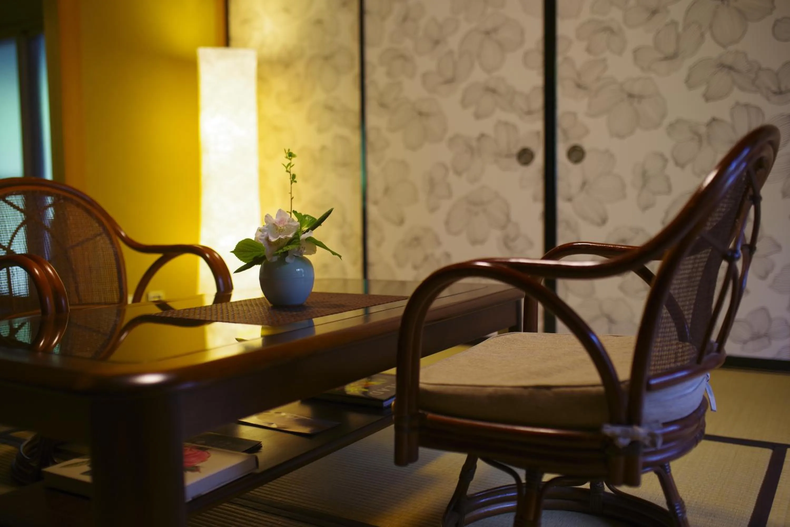 Azumino Salon1 Cozy Onsen Retreat