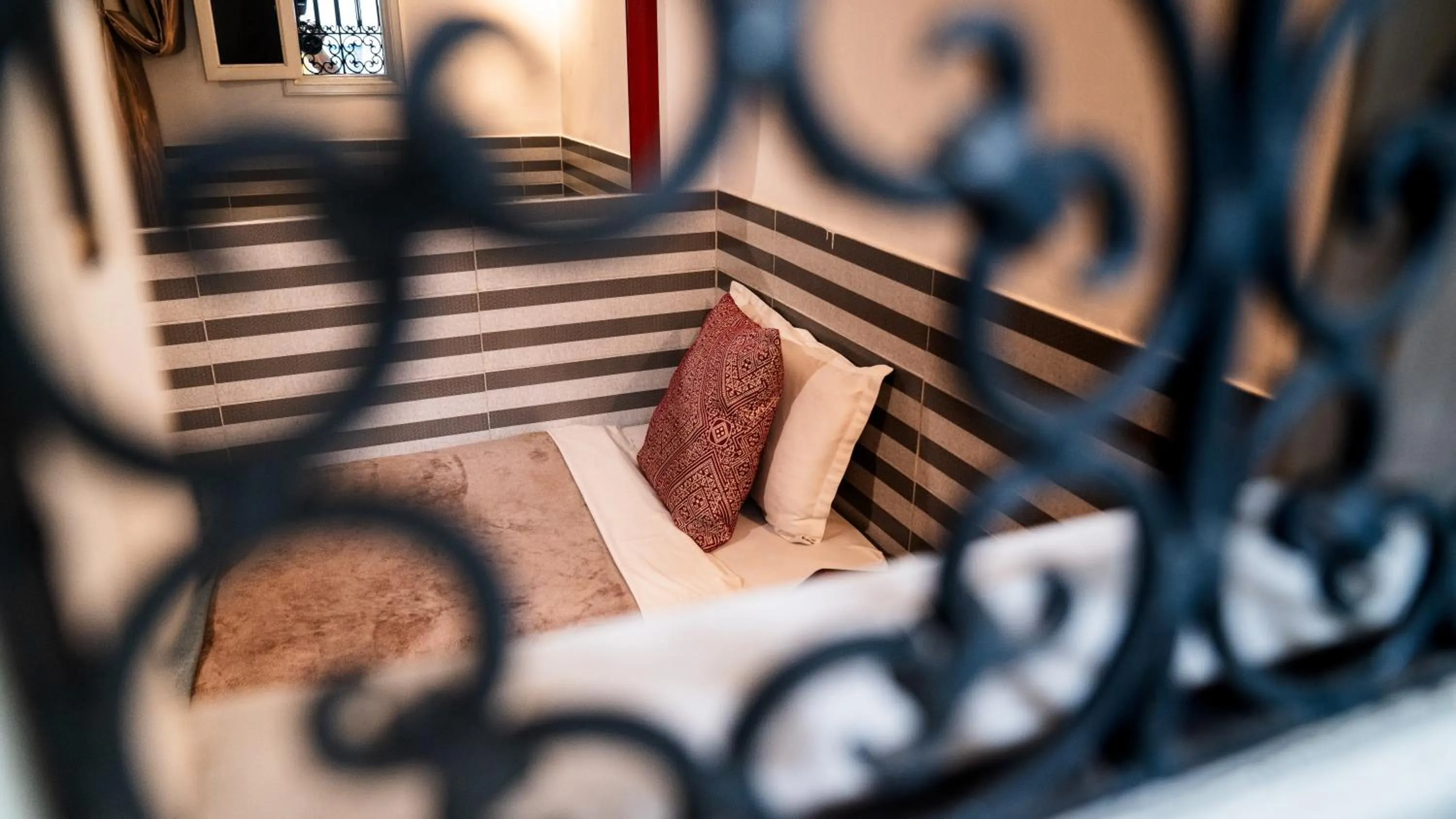 Bedroom, Bed in Riad Allal