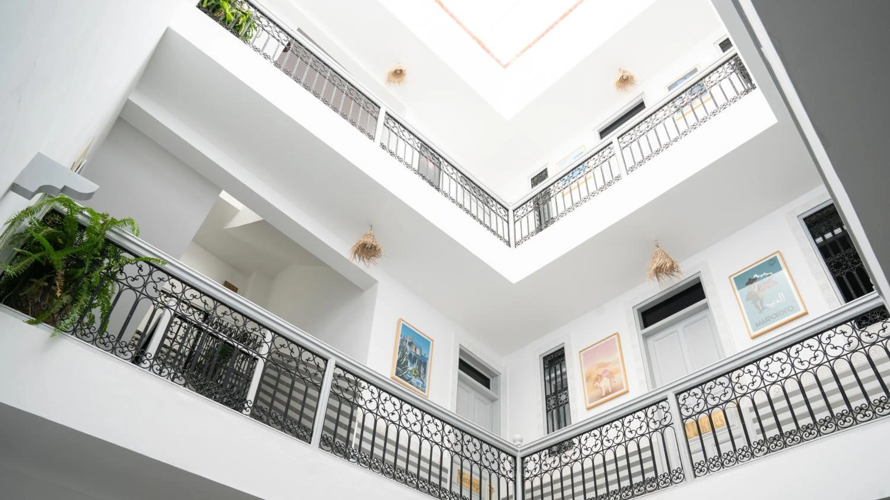 Property building in Riad Allal