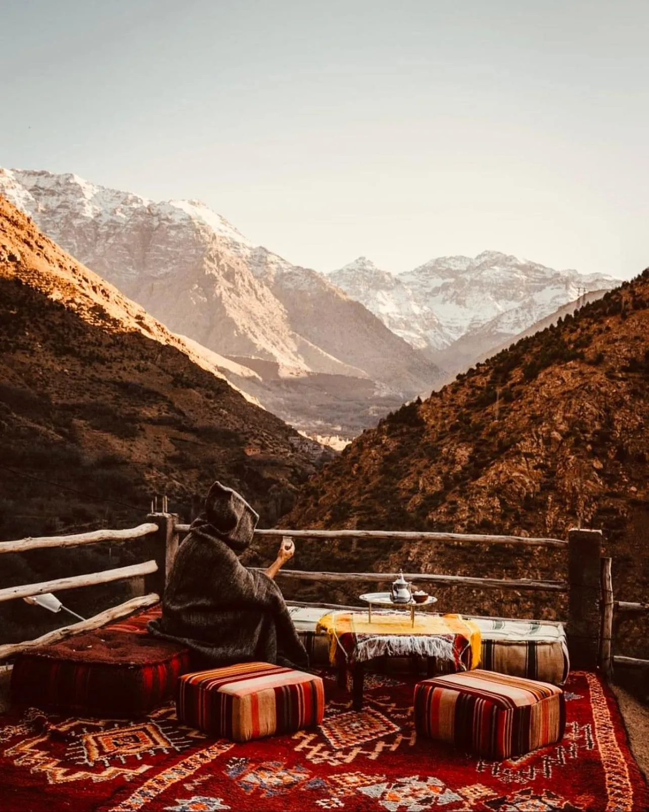 Nearby landmark in Riad Allal