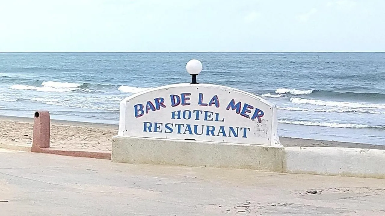 Property logo or sign in HOTEL DU BAR DE LA MER CAP SKIRRiNG