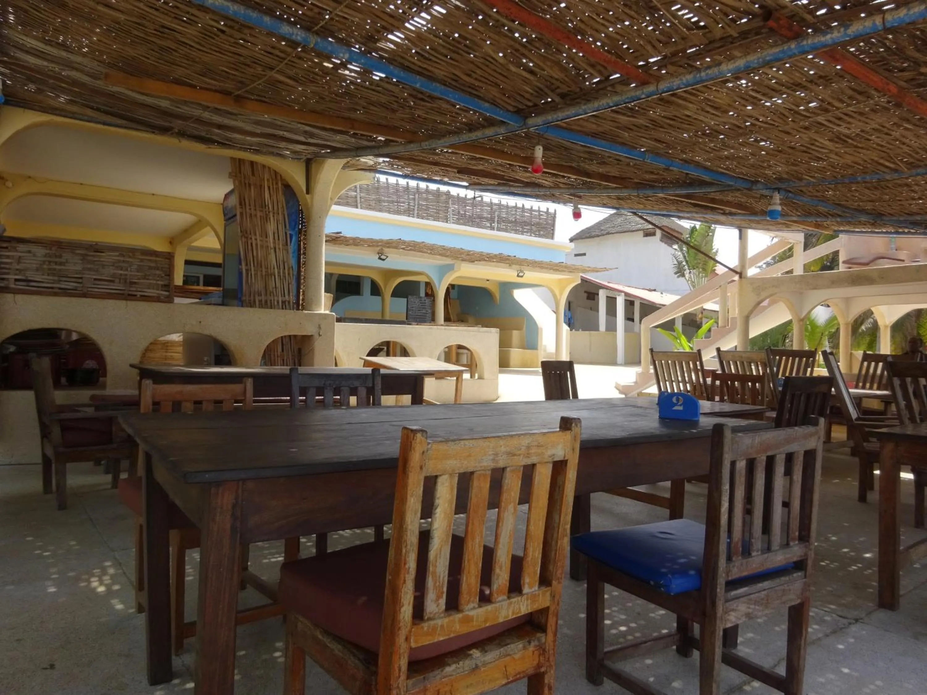 Restaurant/places to eat in HOTEL DU BAR DE LA MER CAP SKIRRiNG