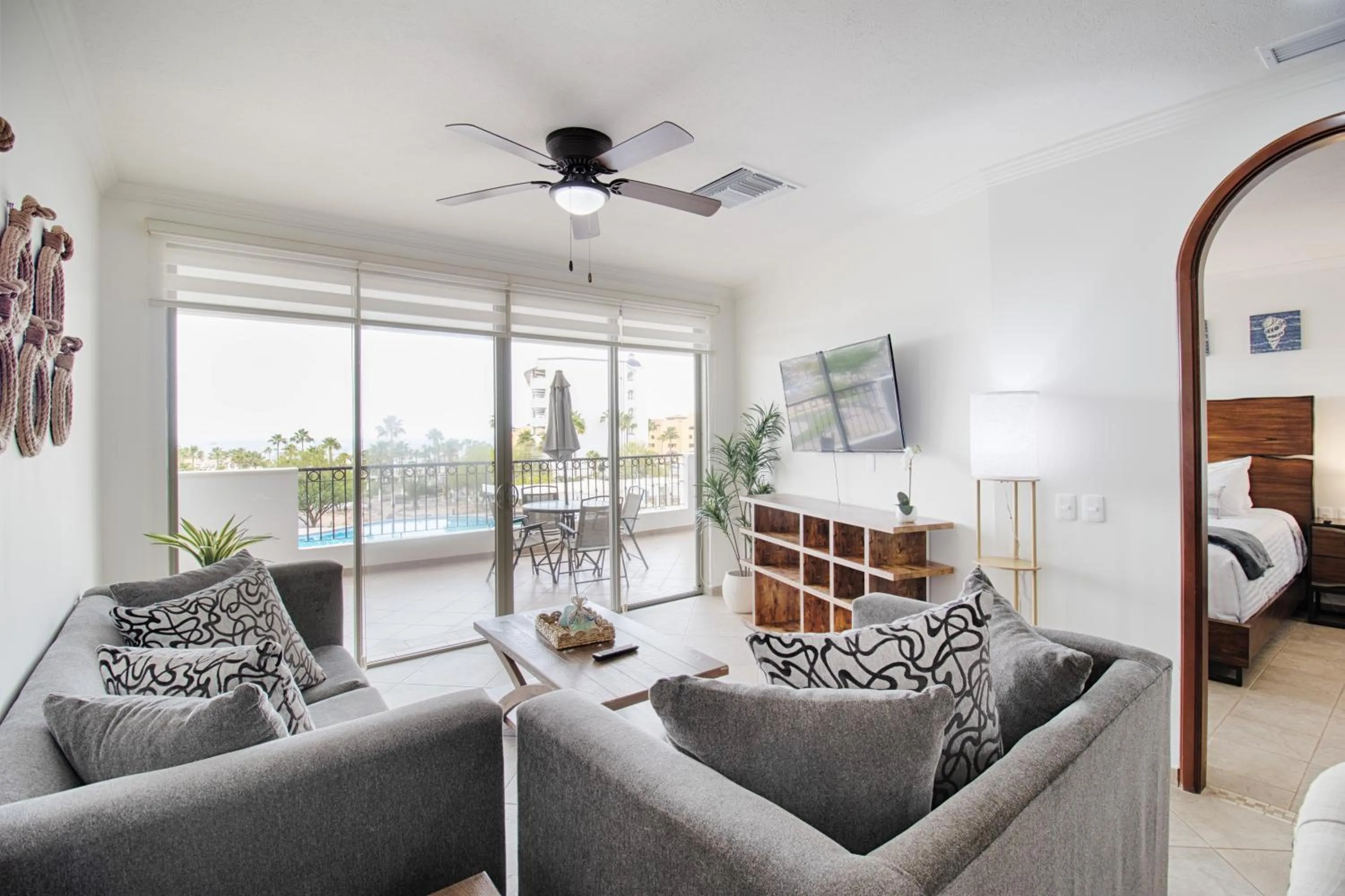 Casa Blanca Golf Villas