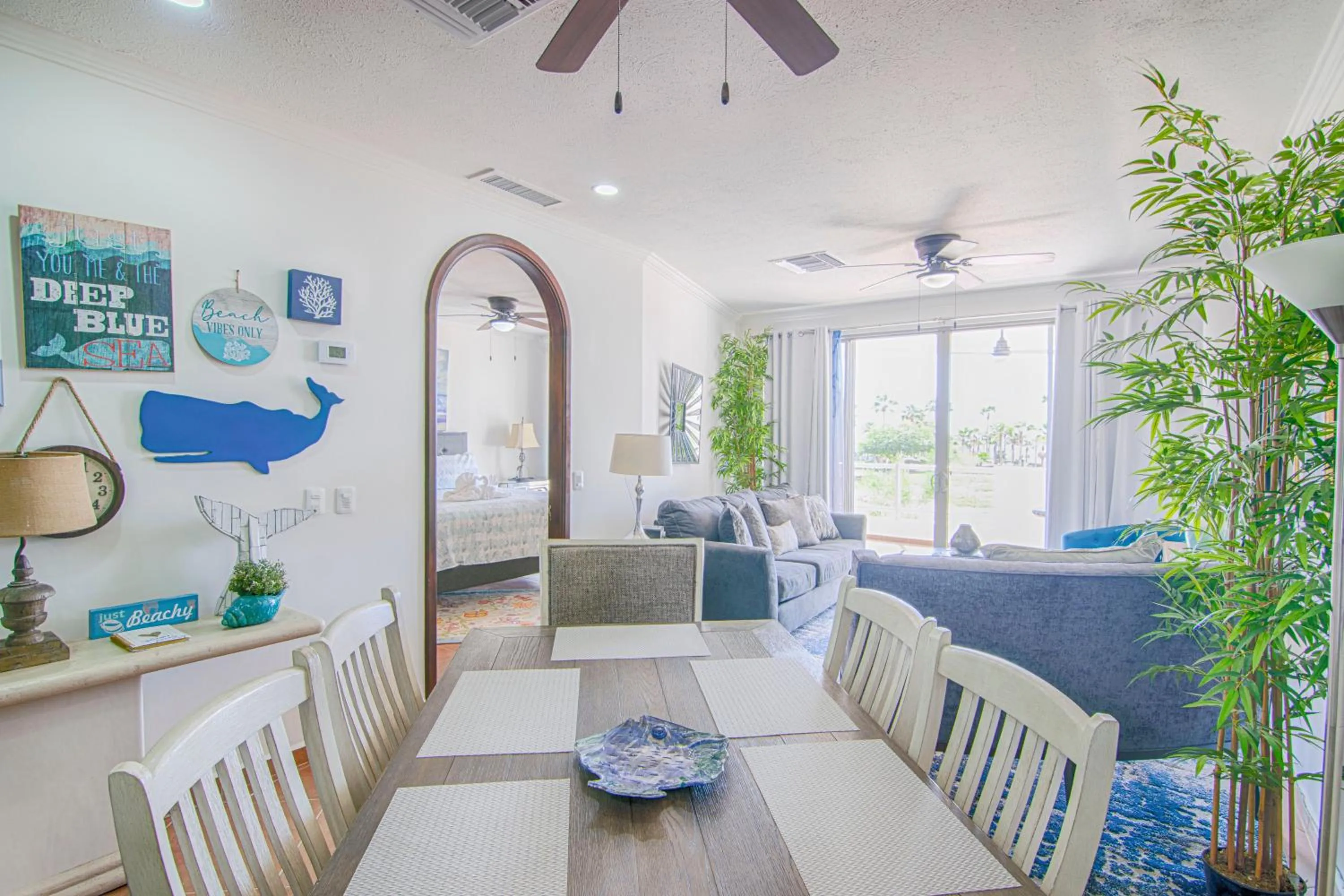 Casa Blanca Golf Villas