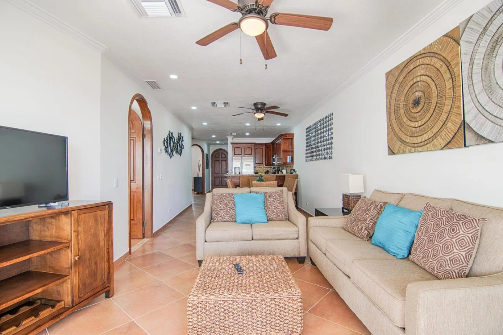 Casa Blanca Golf Villas