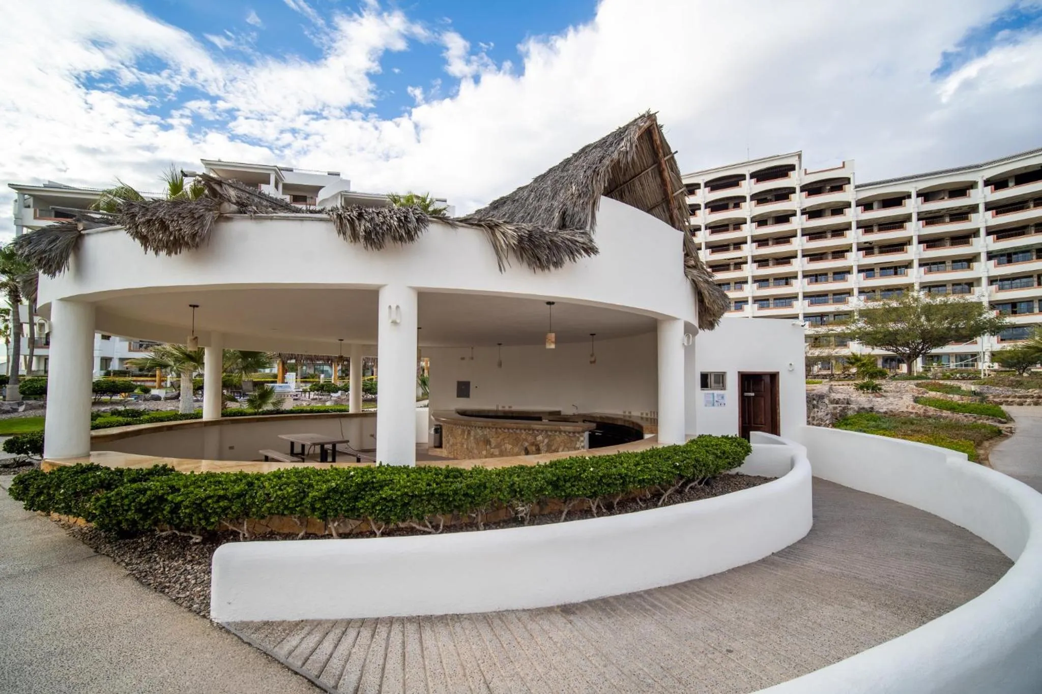 Casa Blanca Golf Villas