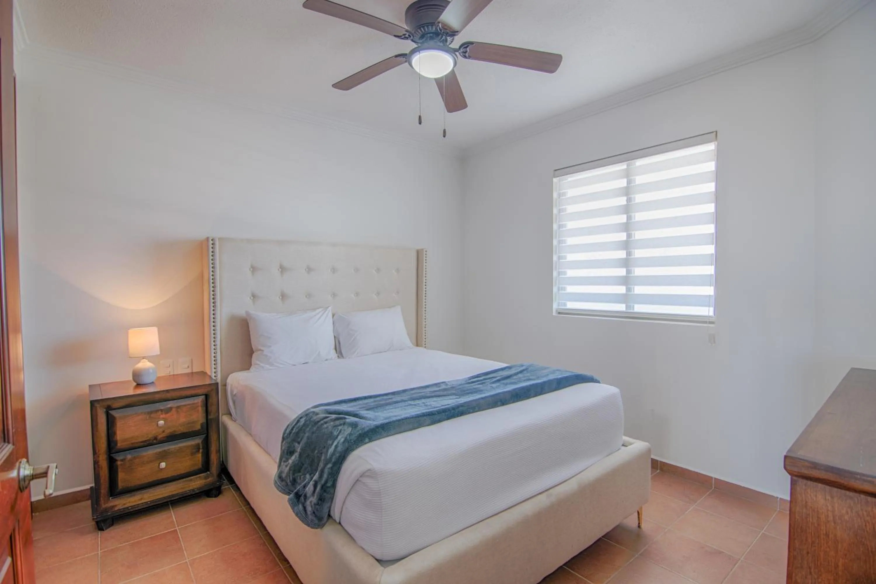 Bed in Casa Blanca Golf Villas