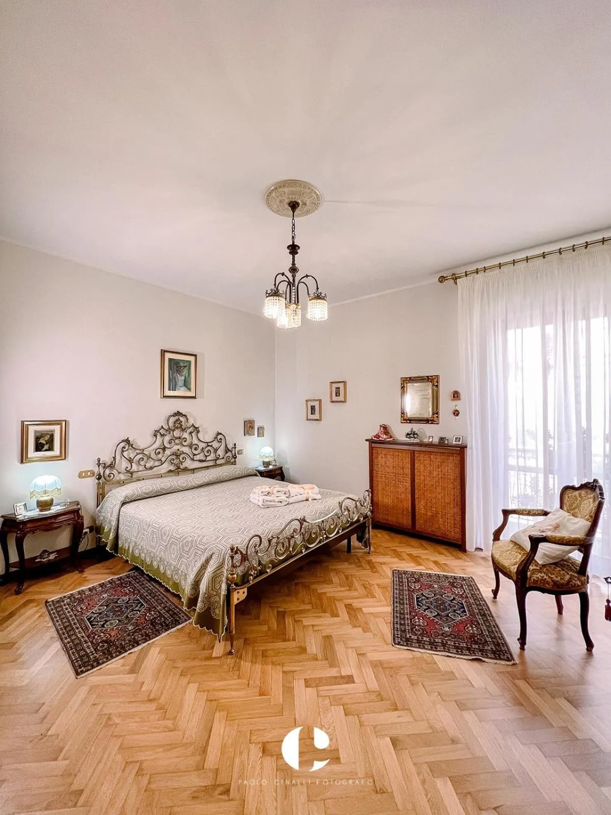 Photo of the whole room, Bed in Borgo Antico