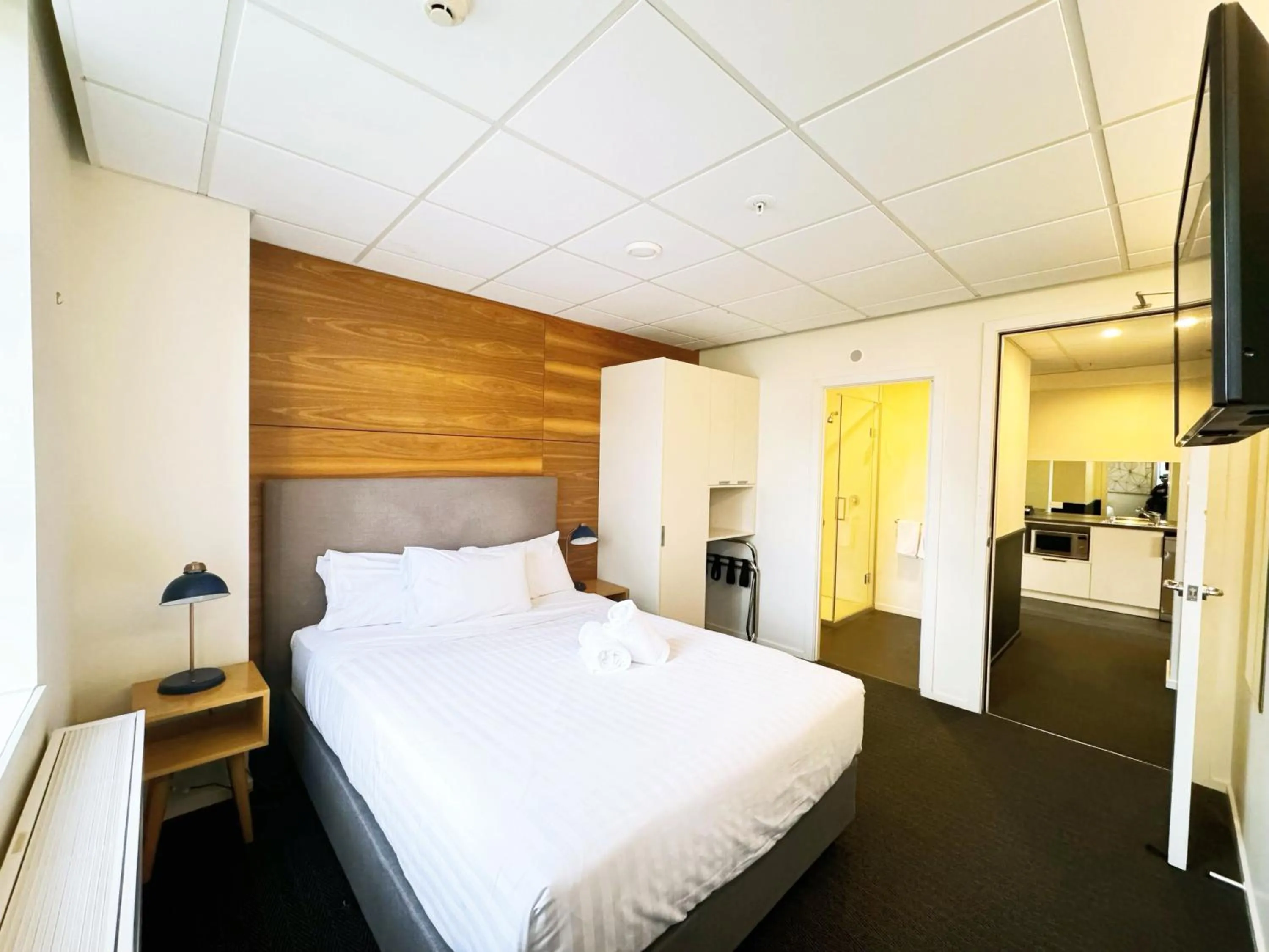 Bedroom, Bed in Park Hotel, Lambton Quay