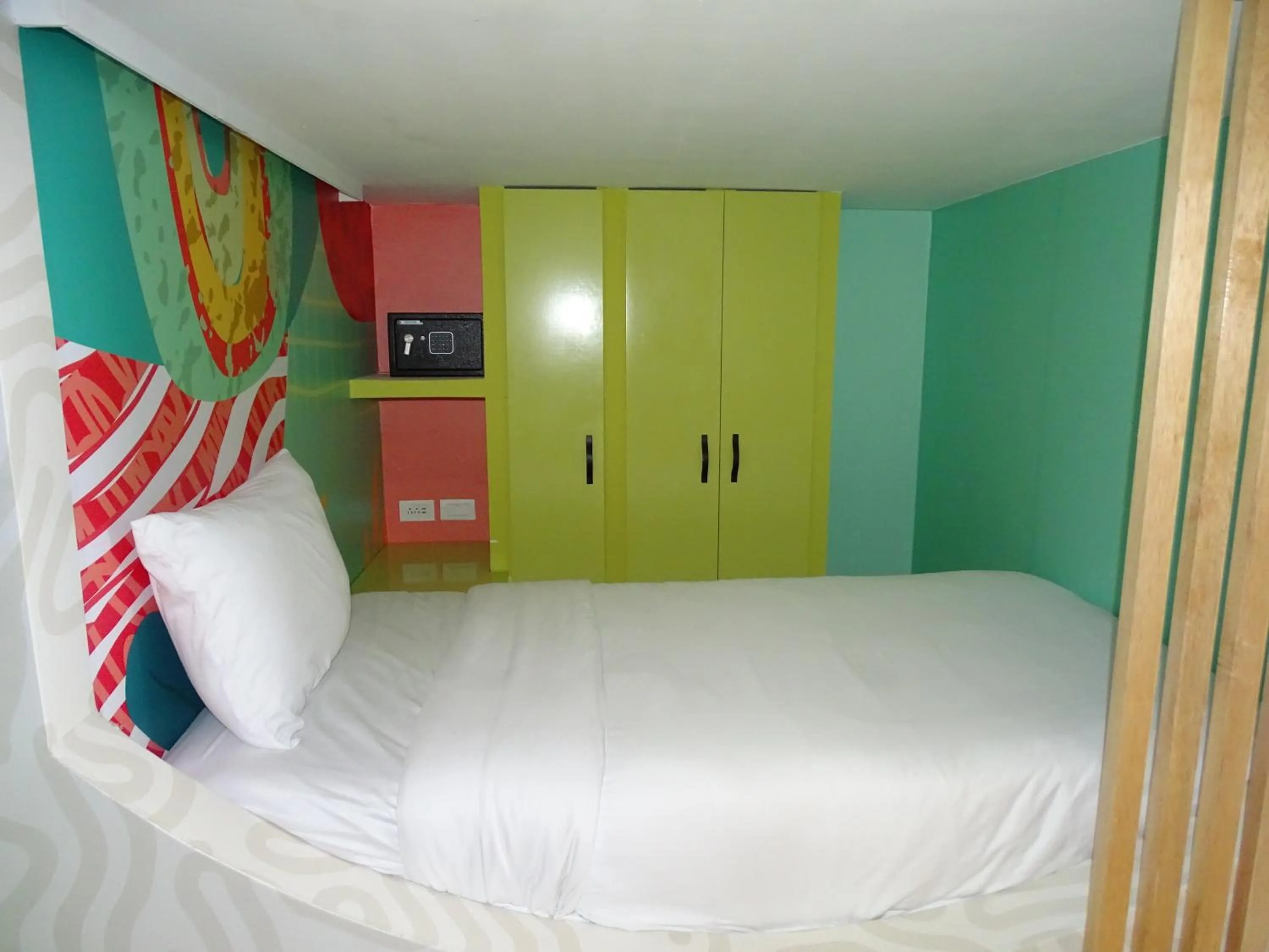 Bed in Hotel Nomadic Design