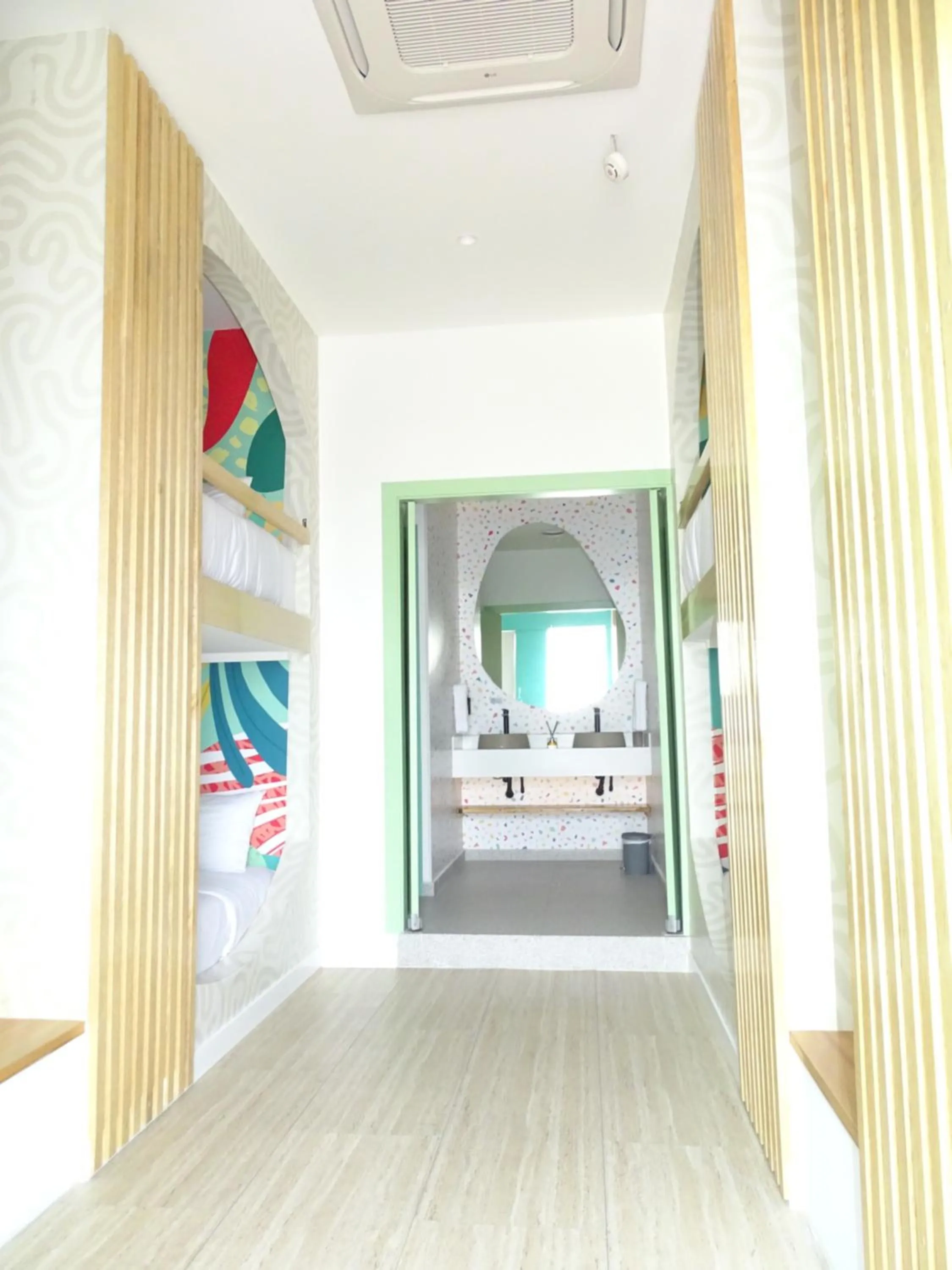 Photo of the whole room in Hotel Nomadic Design