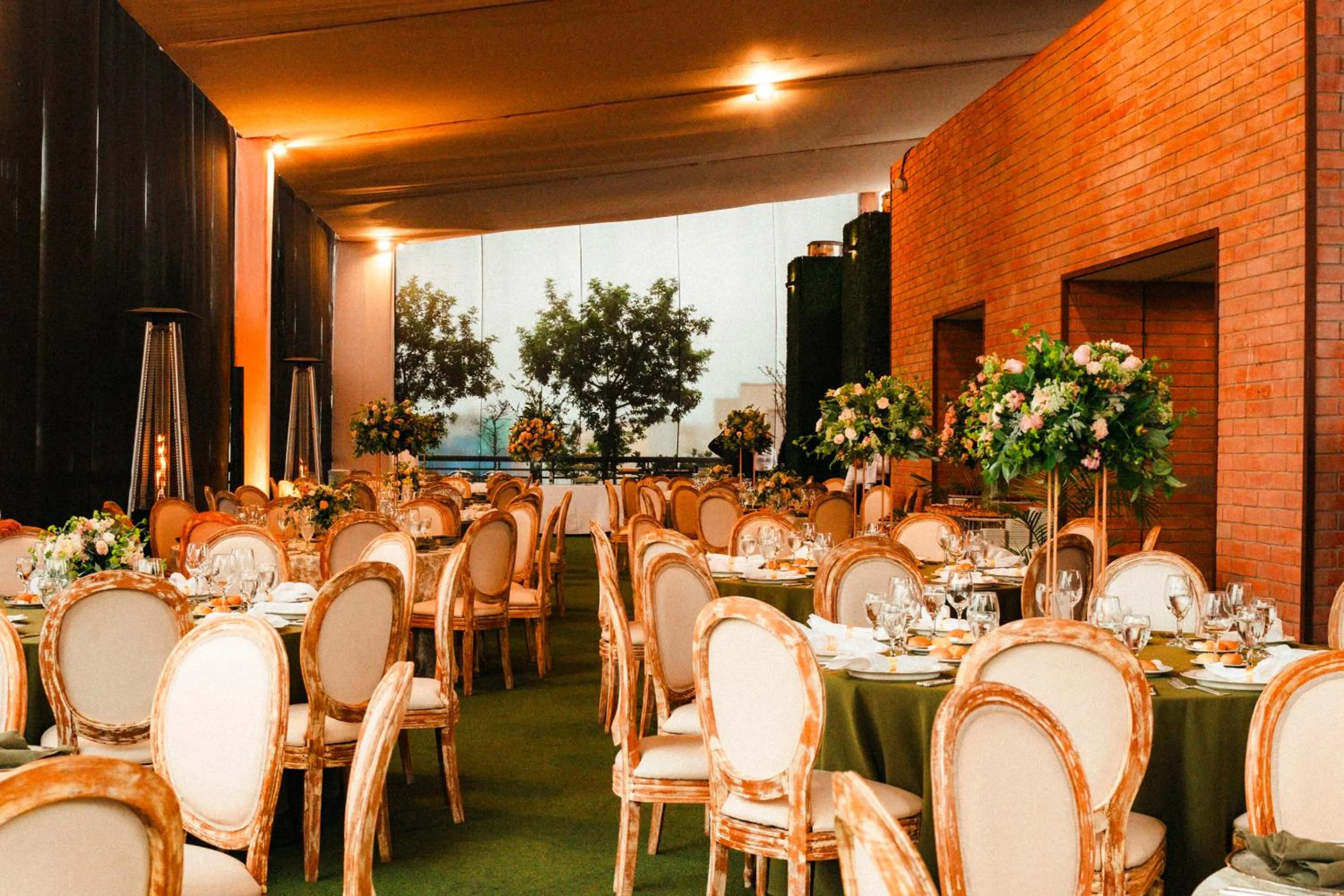 Lounge or bar in DoubleTree by Hilton Lima Miraflores El Pardo