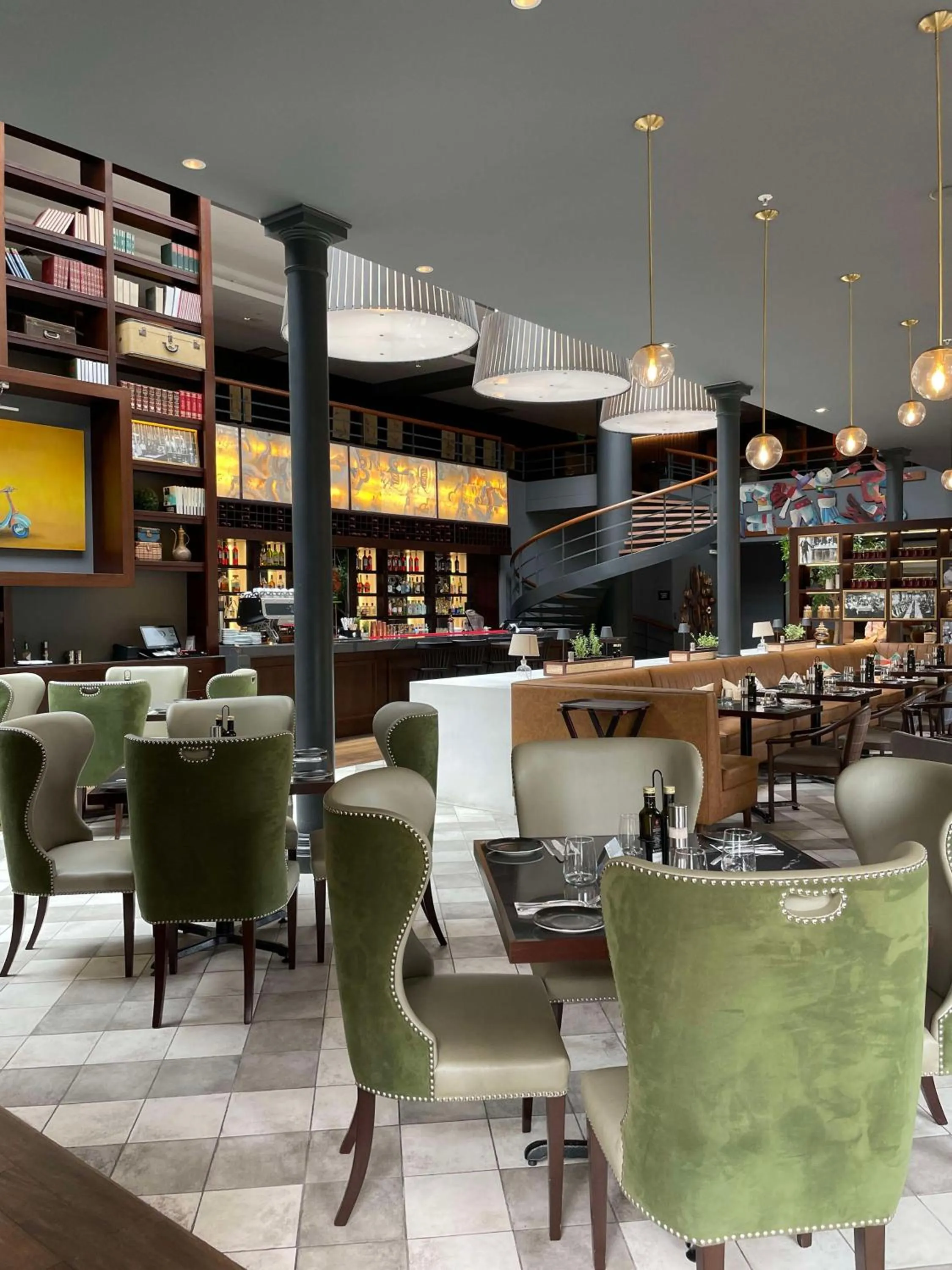 Lounge or bar in DoubleTree by Hilton Lima Miraflores El Pardo