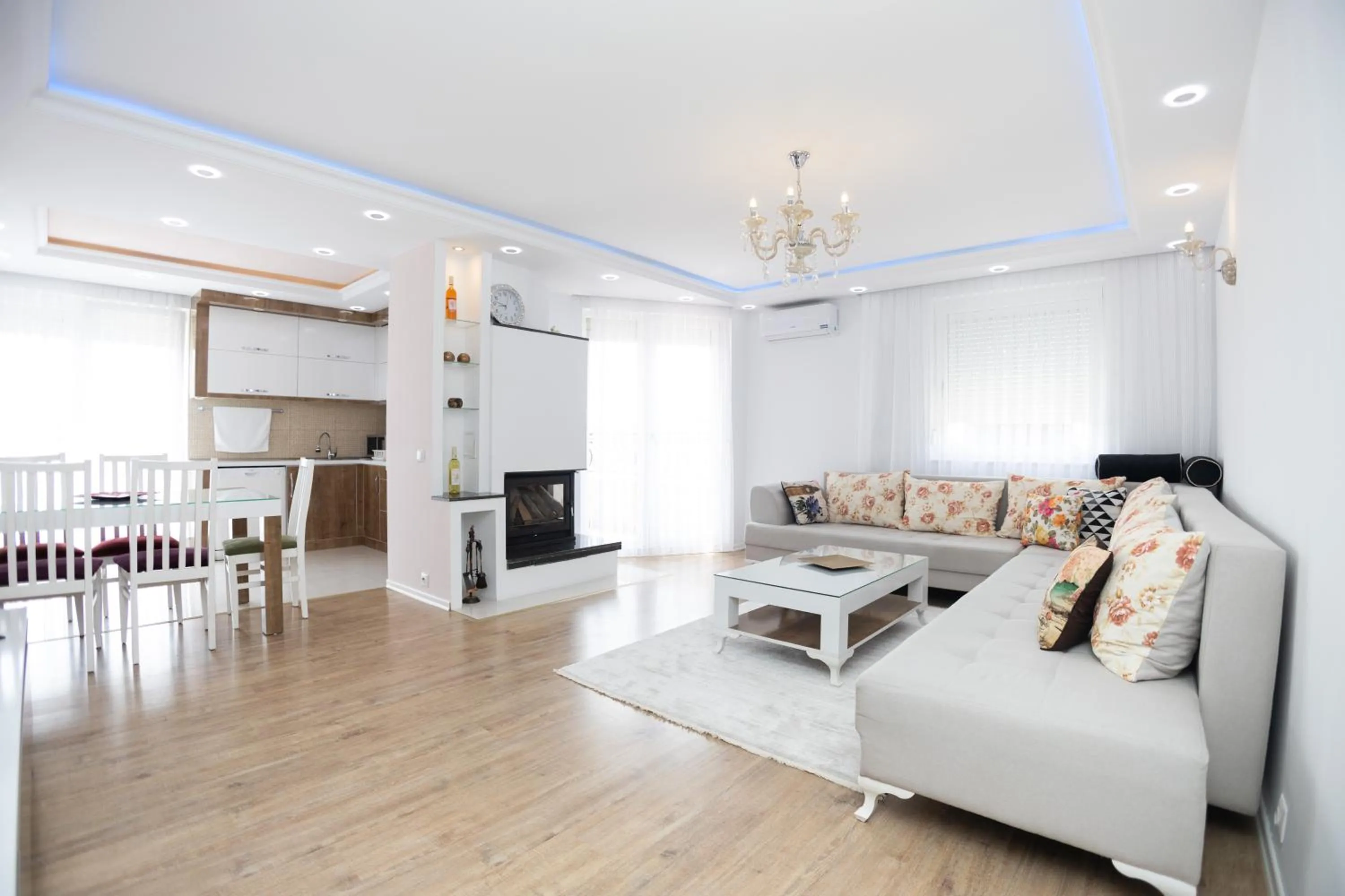 Living room in Dodona ApartHotel in Prishtina